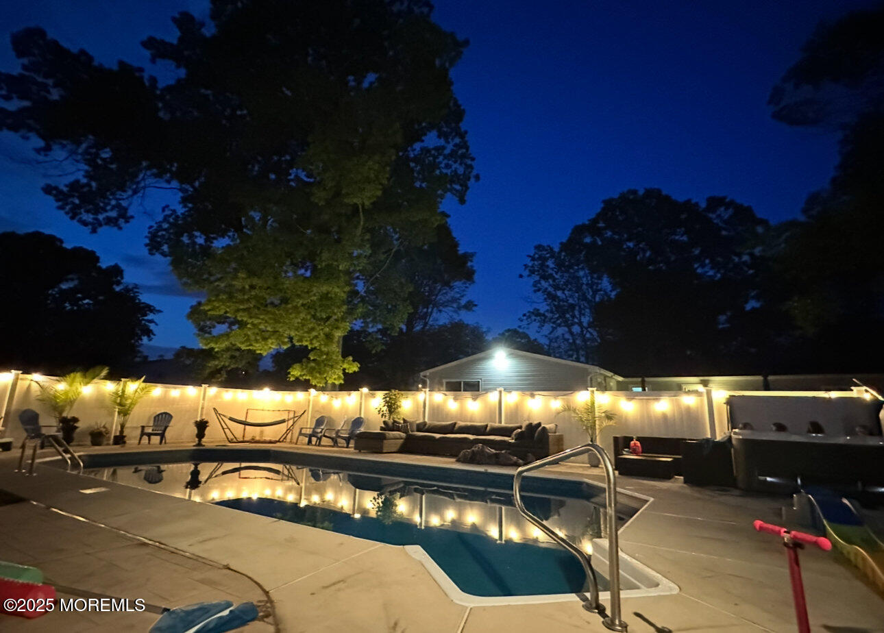 Toms River, New Jersey, 08753, United States, 4 Bedrooms Bedrooms, ,3 BathroomsBathrooms,Residential,For Sale,1987379