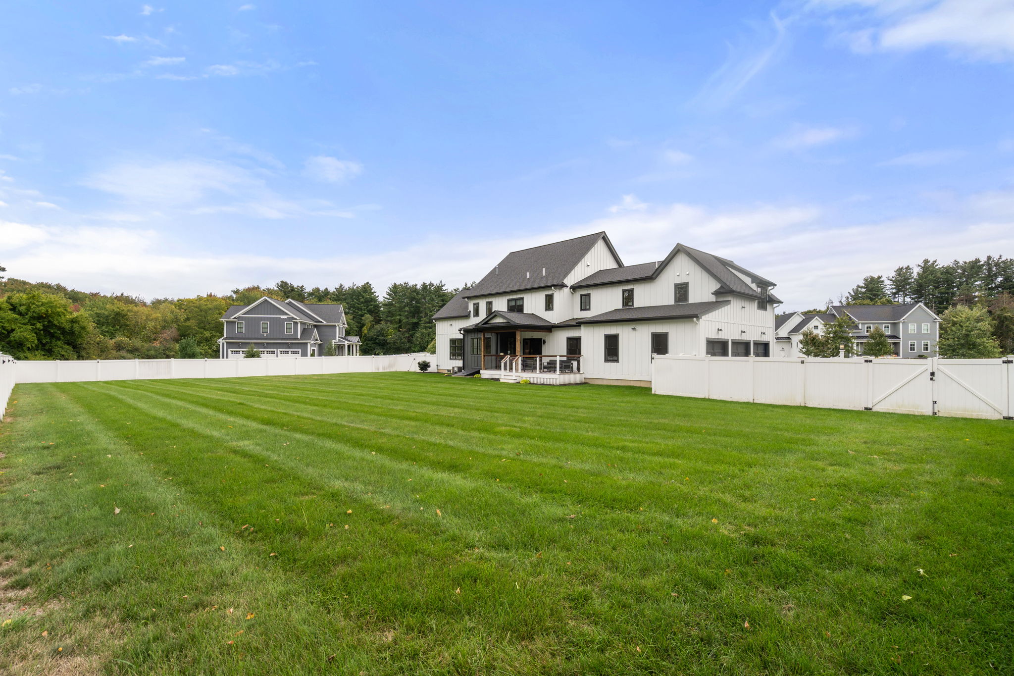  12 Dairy Farm Lane, Southborough, MA, 01772 - 物件實景