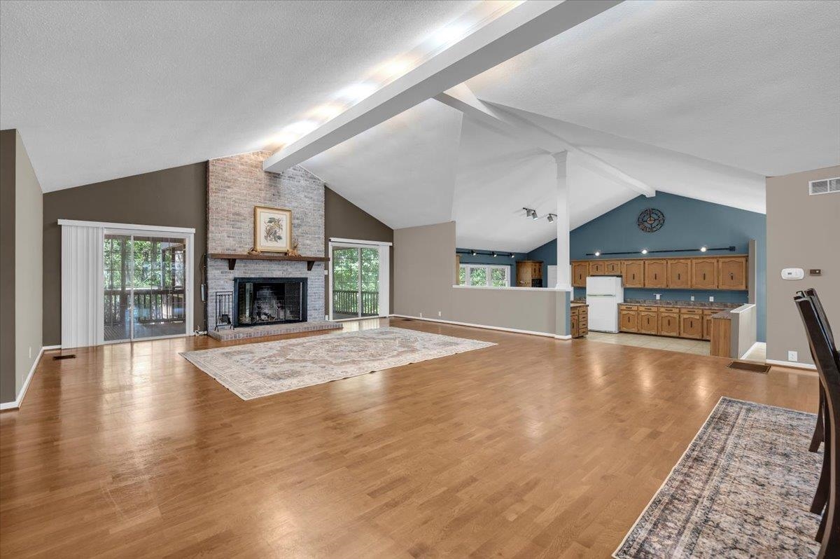 Spartanburg, South Carolina, 29306, United States, 4 Bedrooms Bedrooms, ,3 BathroomsBathrooms,Residential,For Sale,1942883