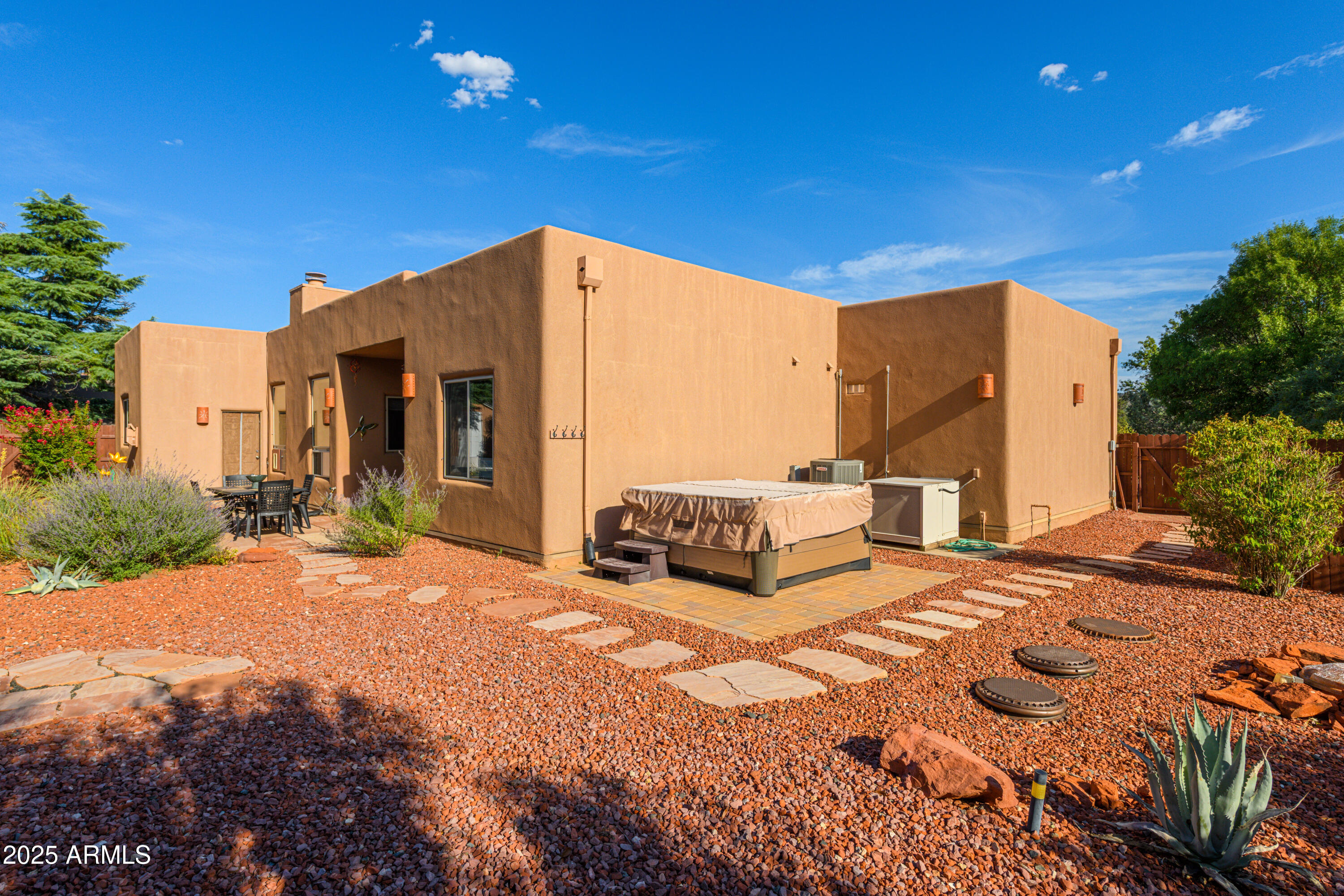 Sedona, Arizona, 86351, United States, 3 Bedrooms Bedrooms, ,Residential,For Sale,1933576