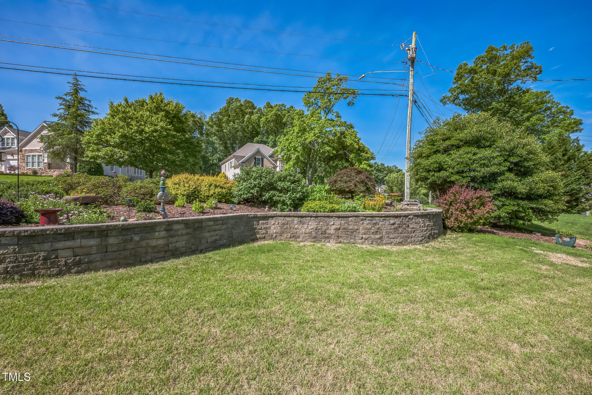 Raleigh, North Carolina, 27609, United States, 3 Bedrooms Bedrooms, ,2 BathroomsBathrooms,Residential,For Sale,1826657