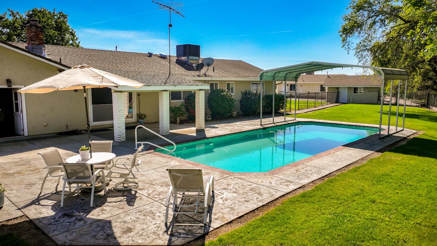 Linden, California, 952536, United States, 3 Bedrooms Bedrooms, ,2 BathroomsBathrooms,Residential,For Sale,2029919