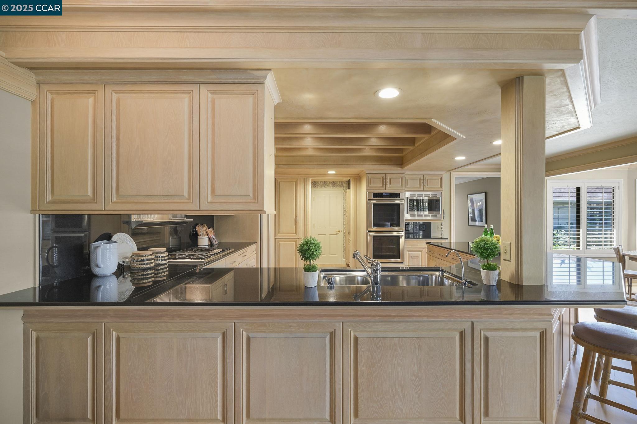 Walnut Creek, California, 94598, United States, 3 Bedrooms Bedrooms, ,3 BathroomsBathrooms,Residential,For Sale,1940979