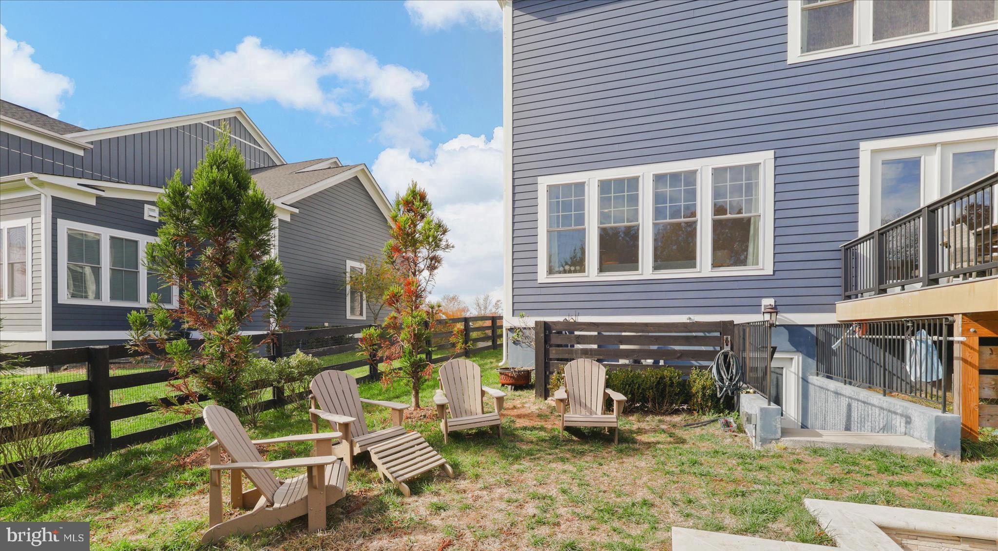 Aldie, Virginia, 20105, United States, 5 Bedrooms Bedrooms, ,5 BathroomsBathrooms,Residential,For Sale,1987386