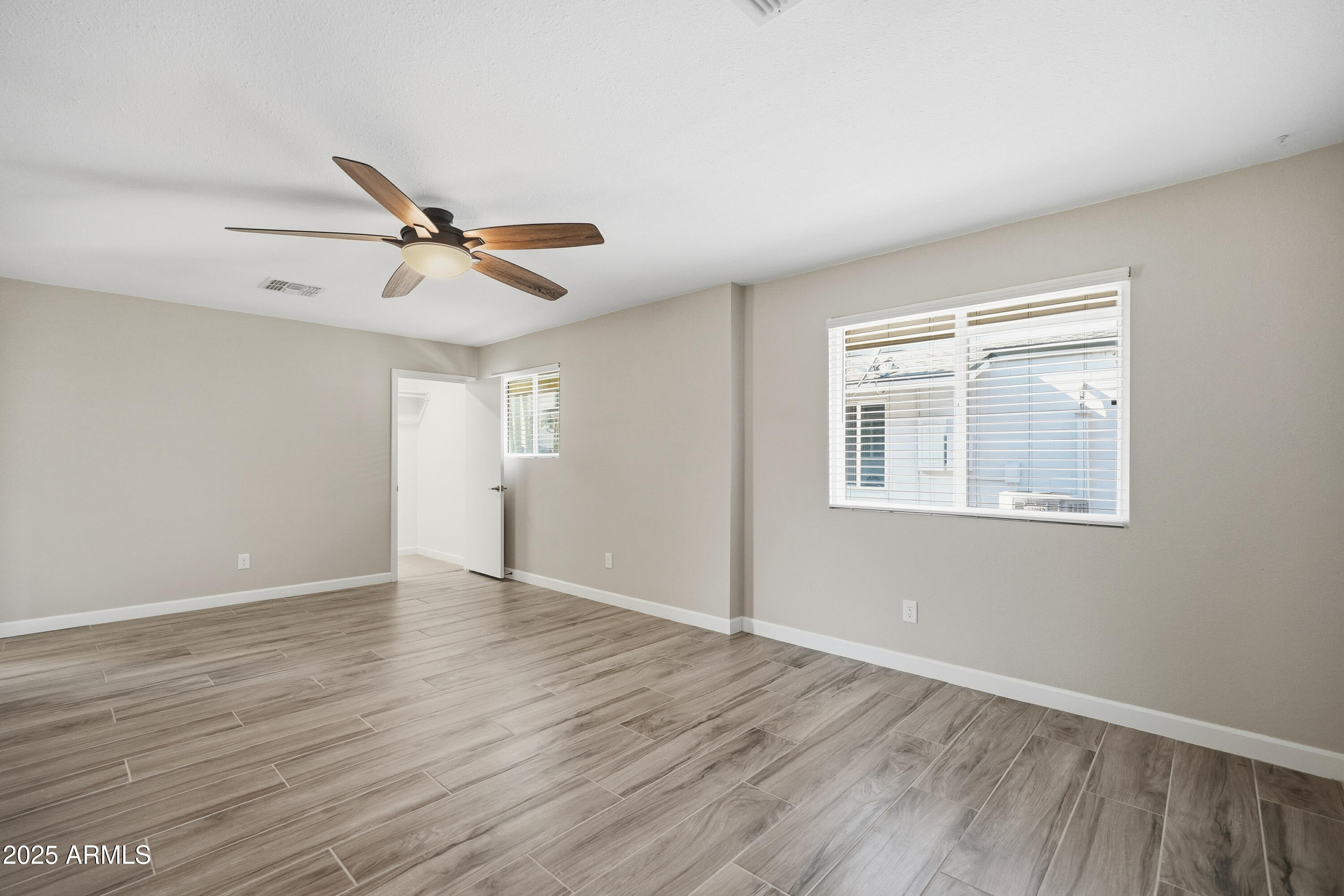 Sun City, Arizona, 85351, United States, 4 Bedrooms Bedrooms, ,2 BathroomsBathrooms,Residential,For Sale,1998355