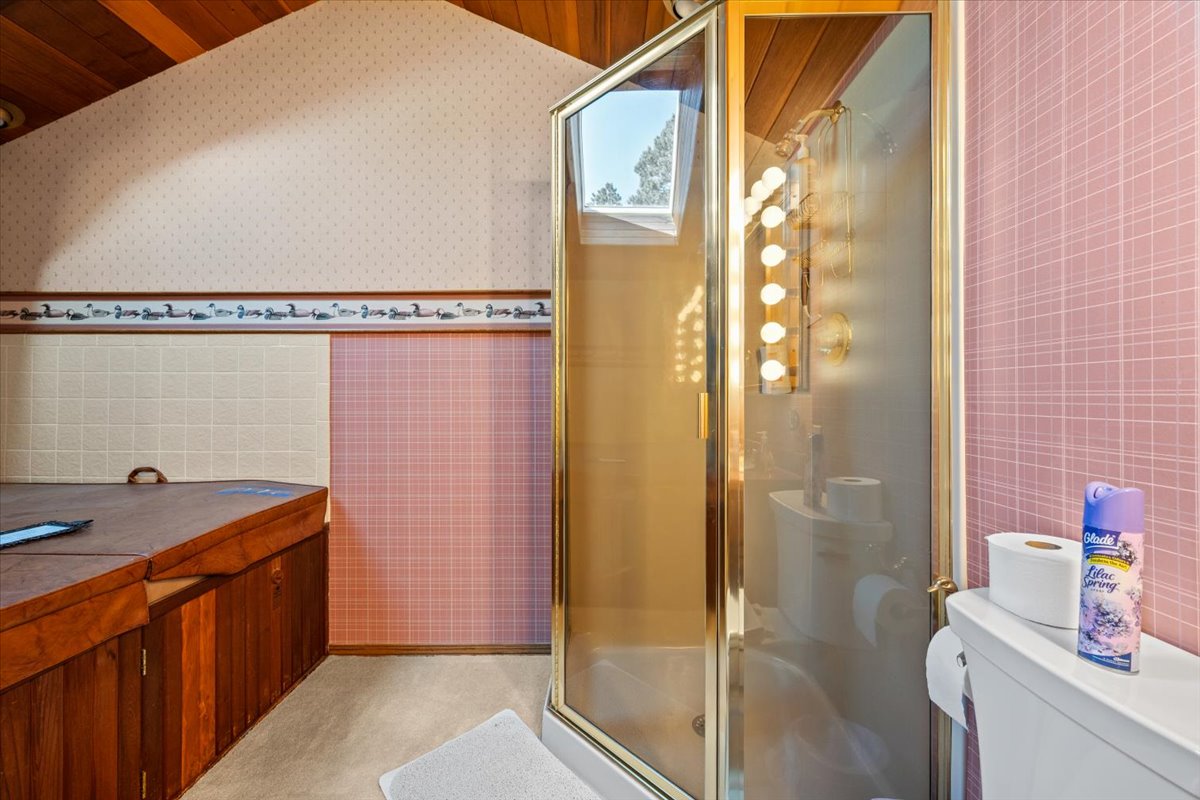 Lead, South Dakota, 57754, United States, 4 Bedrooms Bedrooms, ,3 BathroomsBathrooms,Residential,For Sale,1975195