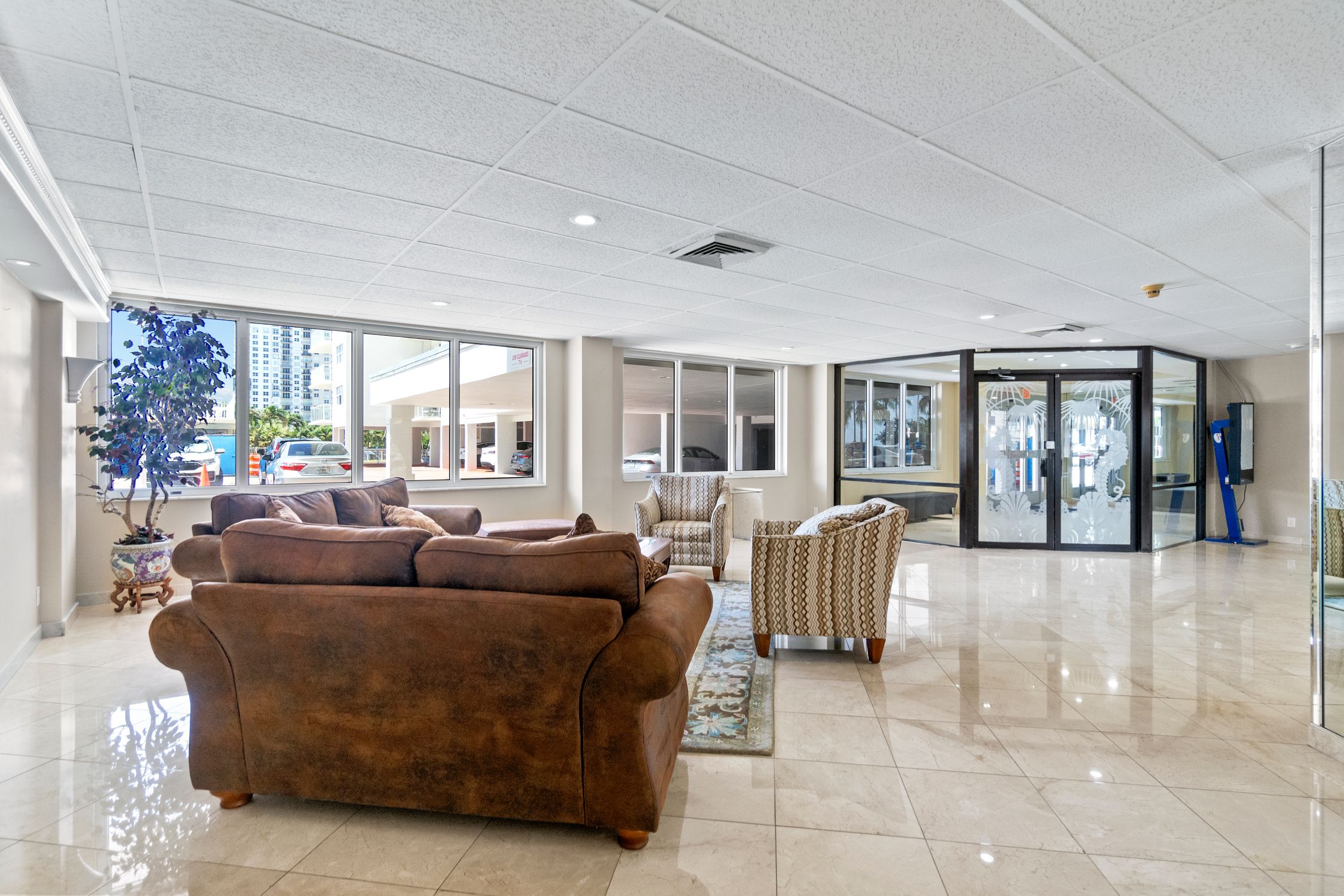  111 N Pompano Beach Boulevard, Pompano Beach, FL, 33062 - 物件實景