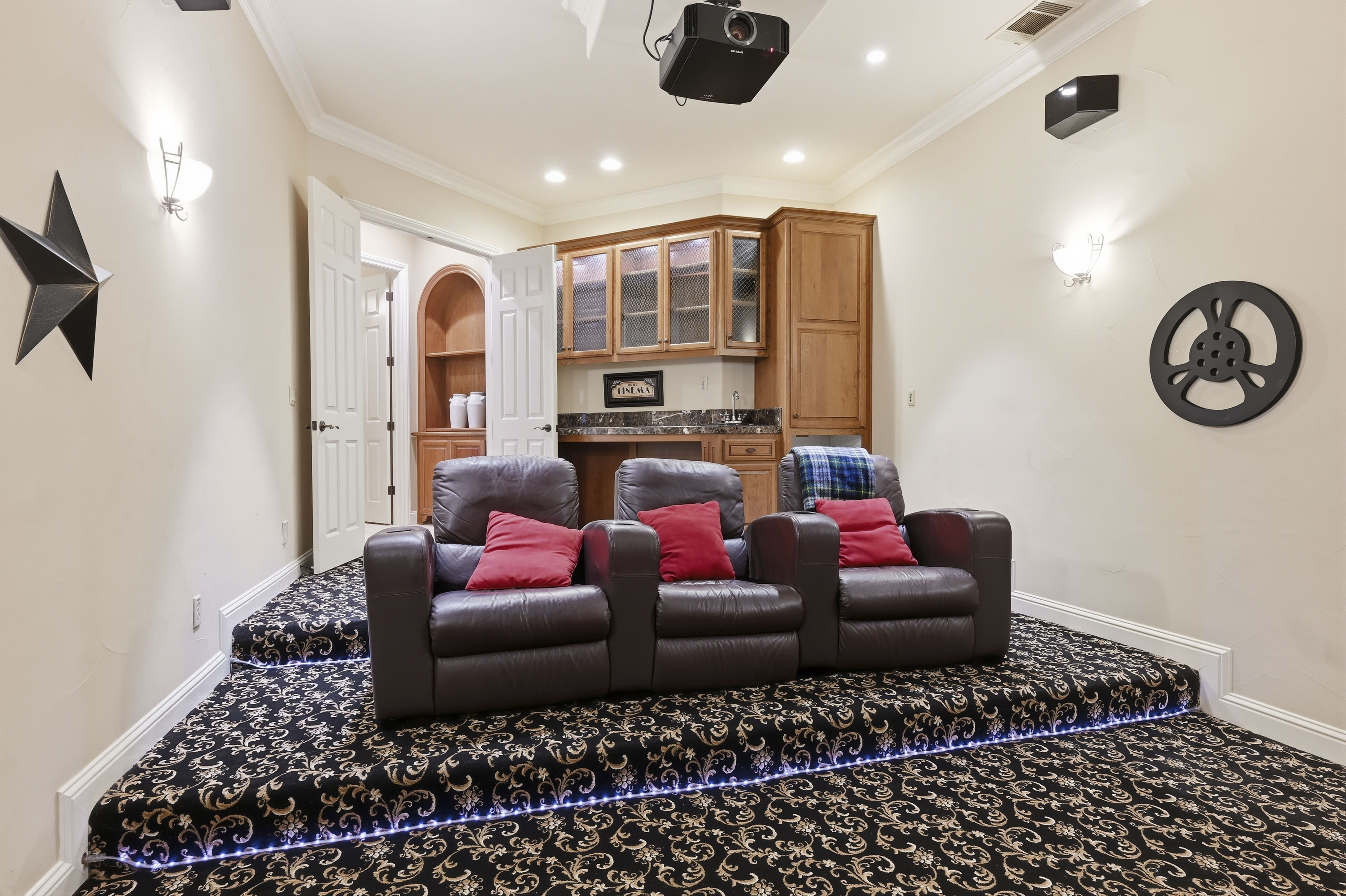  6520 Carolinda Drive, Granite Bay, CA 95746 - 物件實景