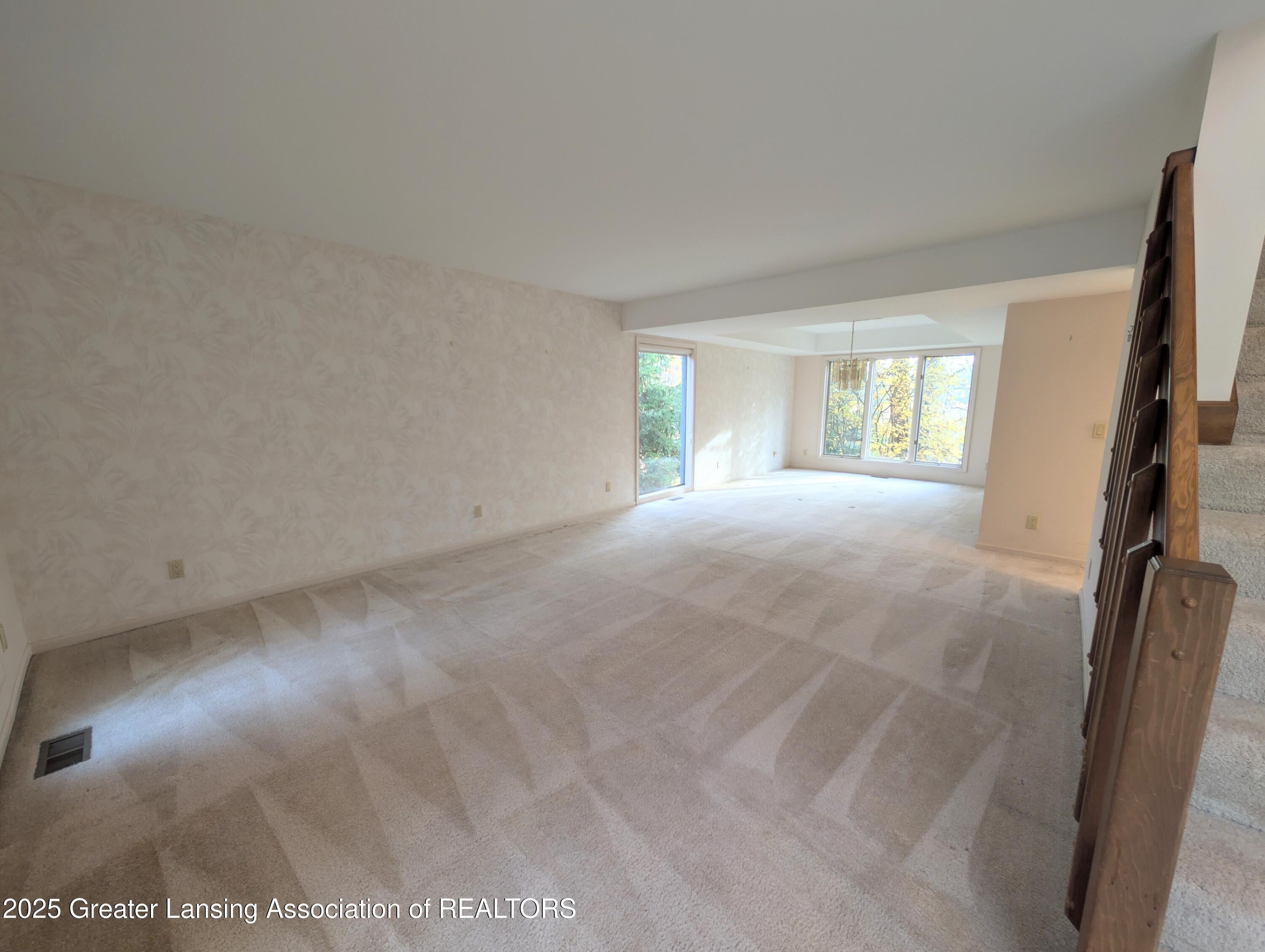 Haslett, Michigan, 48840, United States, 4 Bedrooms Bedrooms, ,4 BathroomsBathrooms,Residential,For Sale,1988994