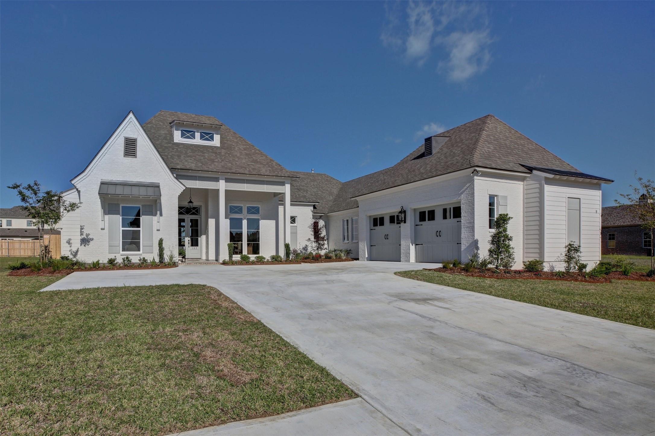 Shreveport, Louisiana, 71106, United States, 4 Bedrooms Bedrooms, ,4 BathroomsBathrooms,Residential,For Sale,1975373