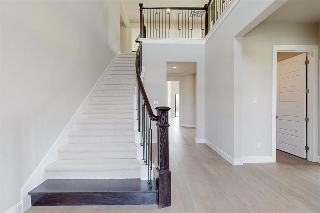 Celina, Texas, 75009, United States, 5 Bedrooms Bedrooms, ,5 BathroomsBathrooms,Residential,For Sale,1818619