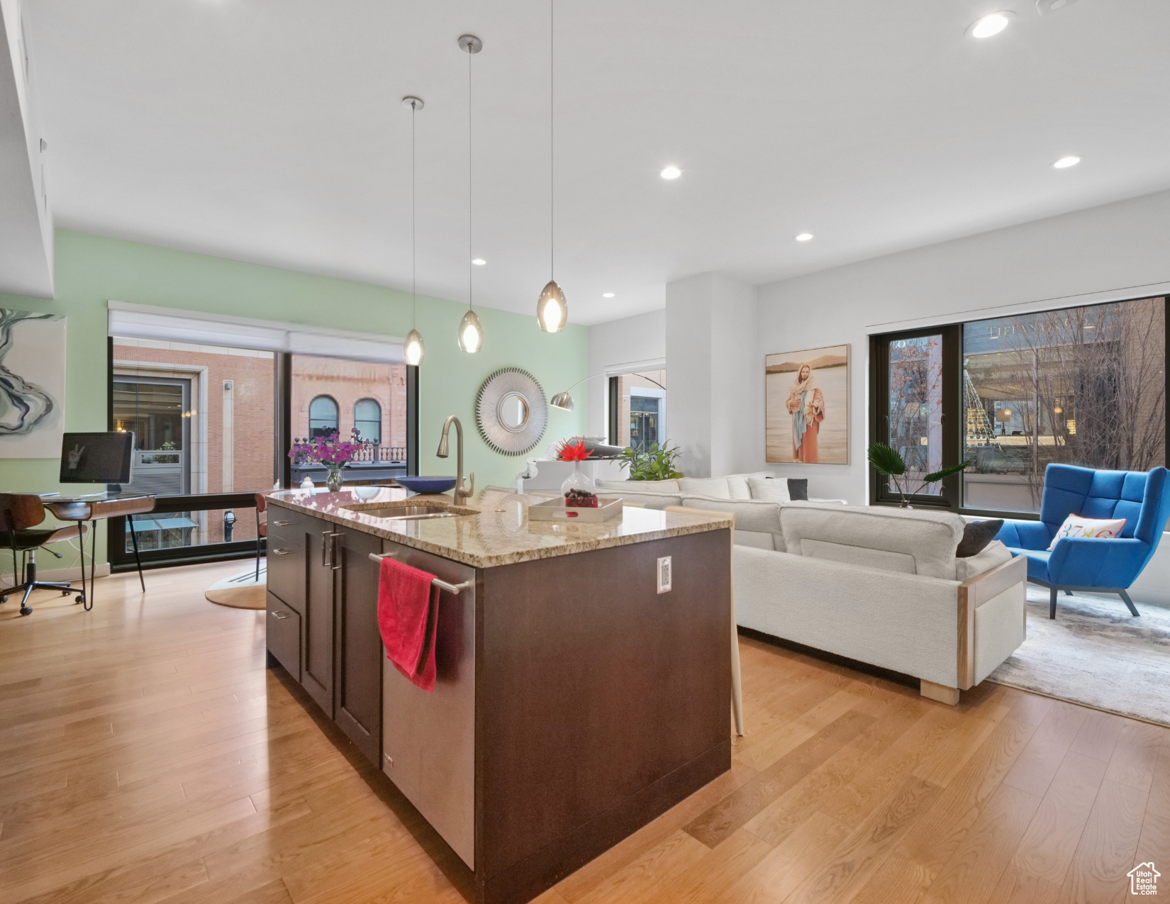 Salt Lake City, Utah, 84101, United States, 1 Bedroom Bedrooms, ,1 BathroomBathrooms,Residential,For Sale,1895761