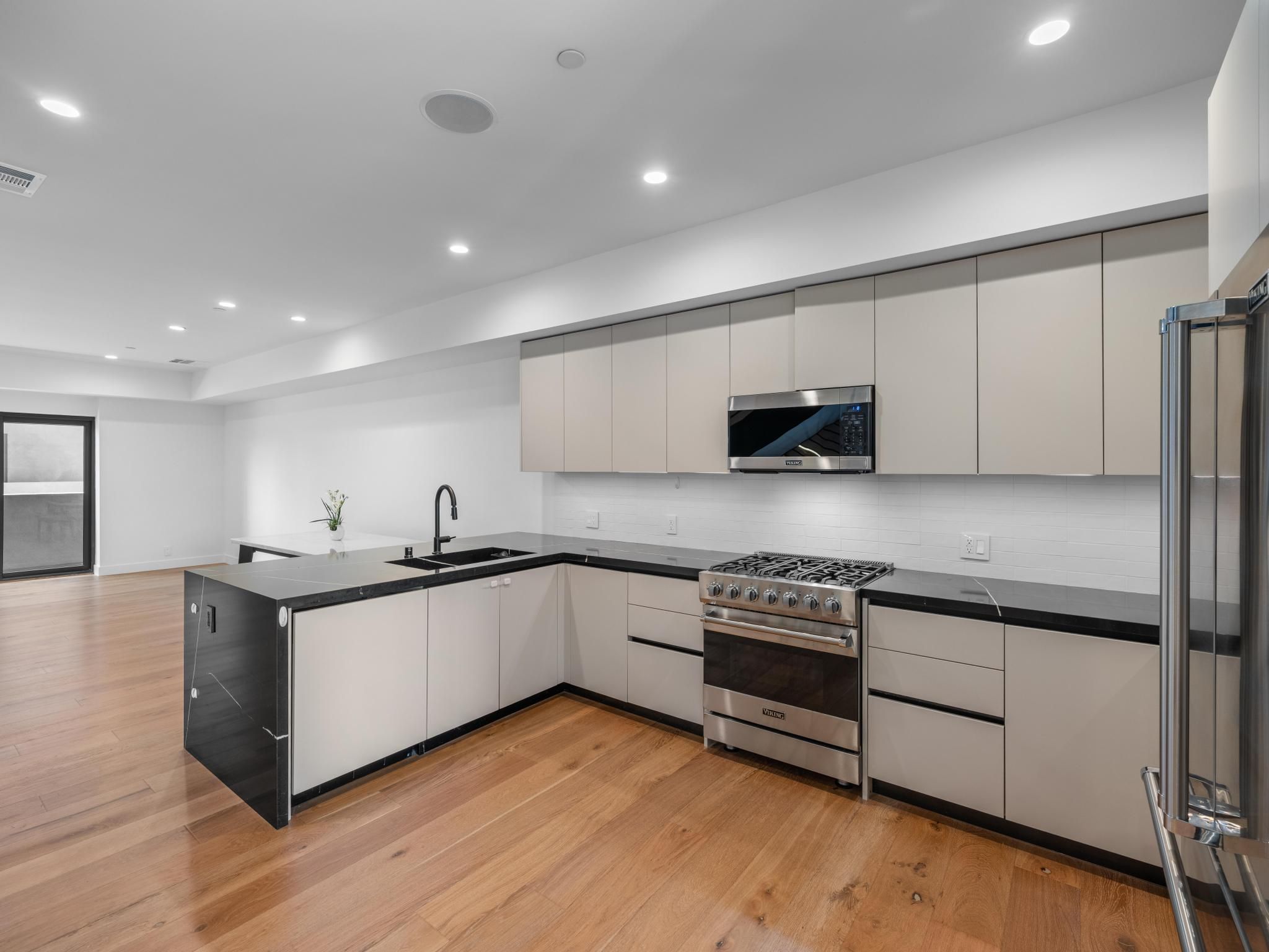 5623 Murray Lane, Los Angeles, CA 90016 - 物件實景