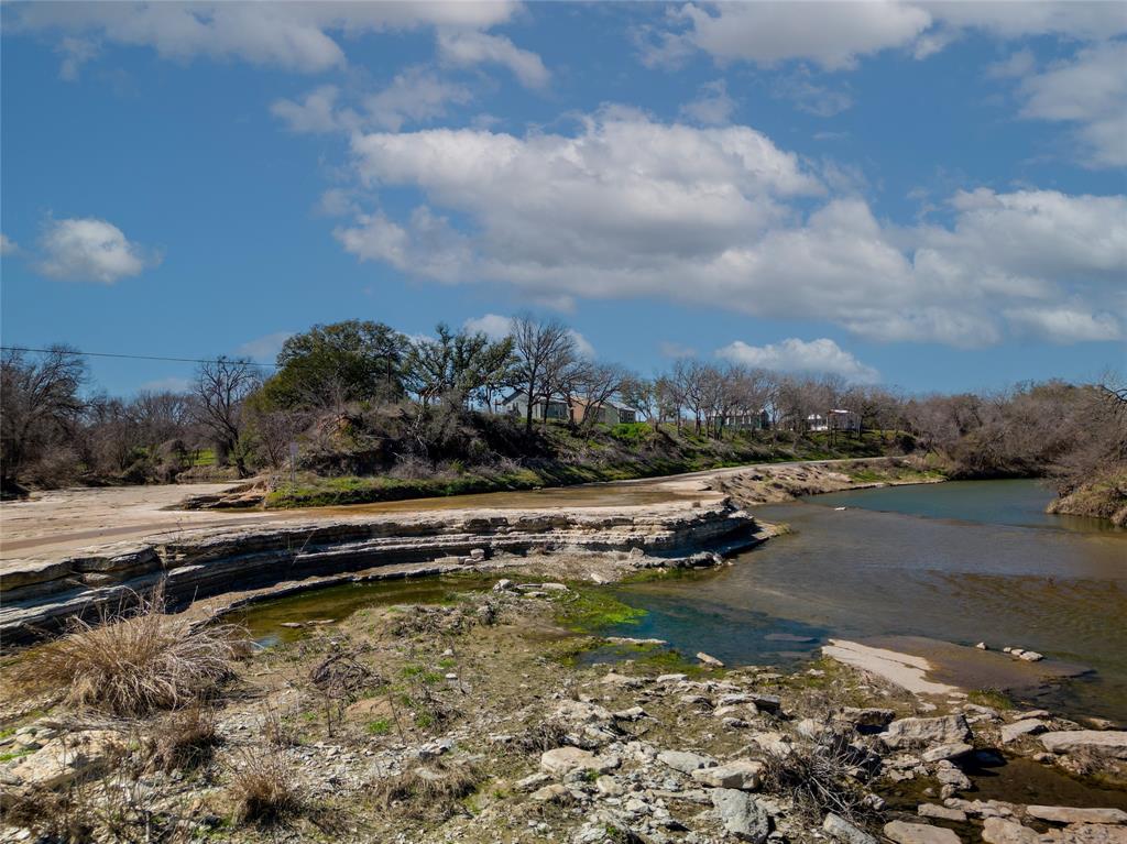Glen Rose, Texas, 76043, United States, 8 Bedrooms Bedrooms, ,8 BathroomsBathrooms,Residential,For Sale,1981004