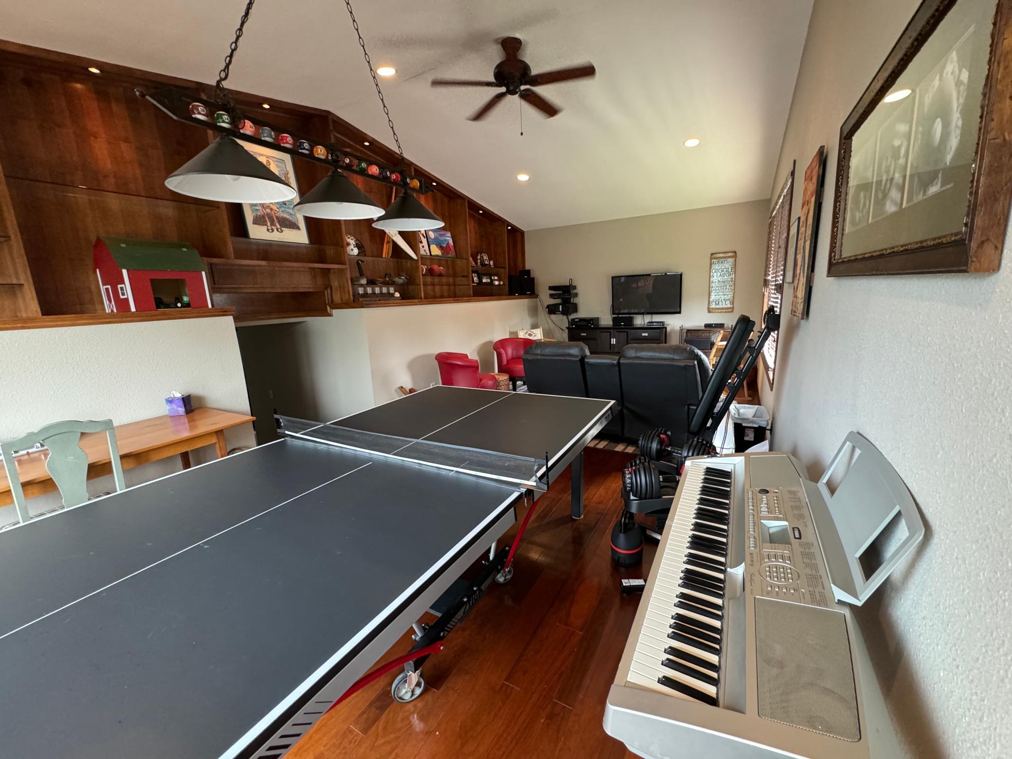 Albert Lea, Minnesota, 56007, United States, 4 Bedrooms Bedrooms, ,2 BathroomsBathrooms,Residential,For Sale,1977784