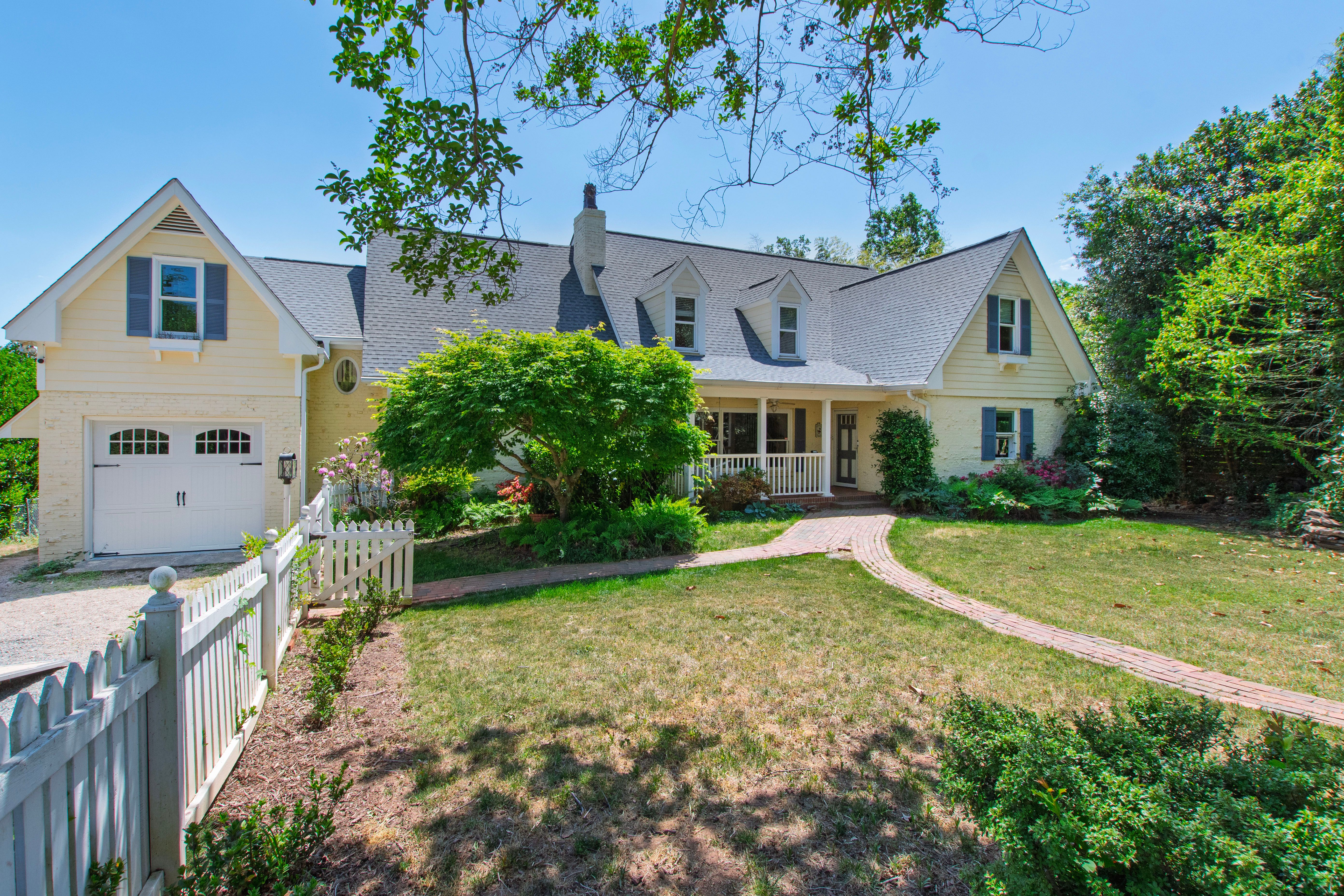  821 Lake Boone Trail, Raleigh, NC 27607 - 物件實景