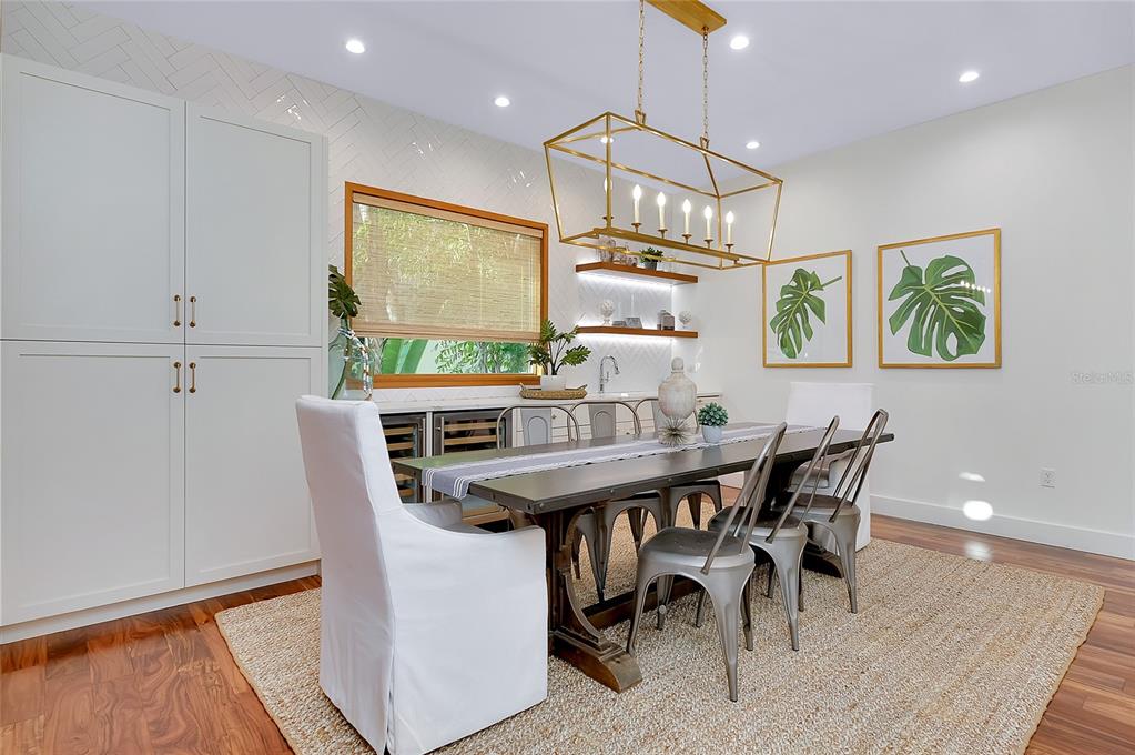 Sarasota, Florida, 34236, United States, 5 Bedrooms Bedrooms, ,6 BathroomsBathrooms,Residential,For Sale,1994803