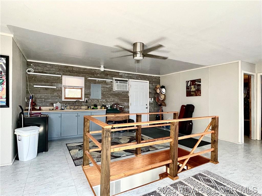 Gravois Mills, Missouri, 65037, United States, 5 Bedrooms Bedrooms, ,4 BathroomsBathrooms,Residential,For Sale,1829995