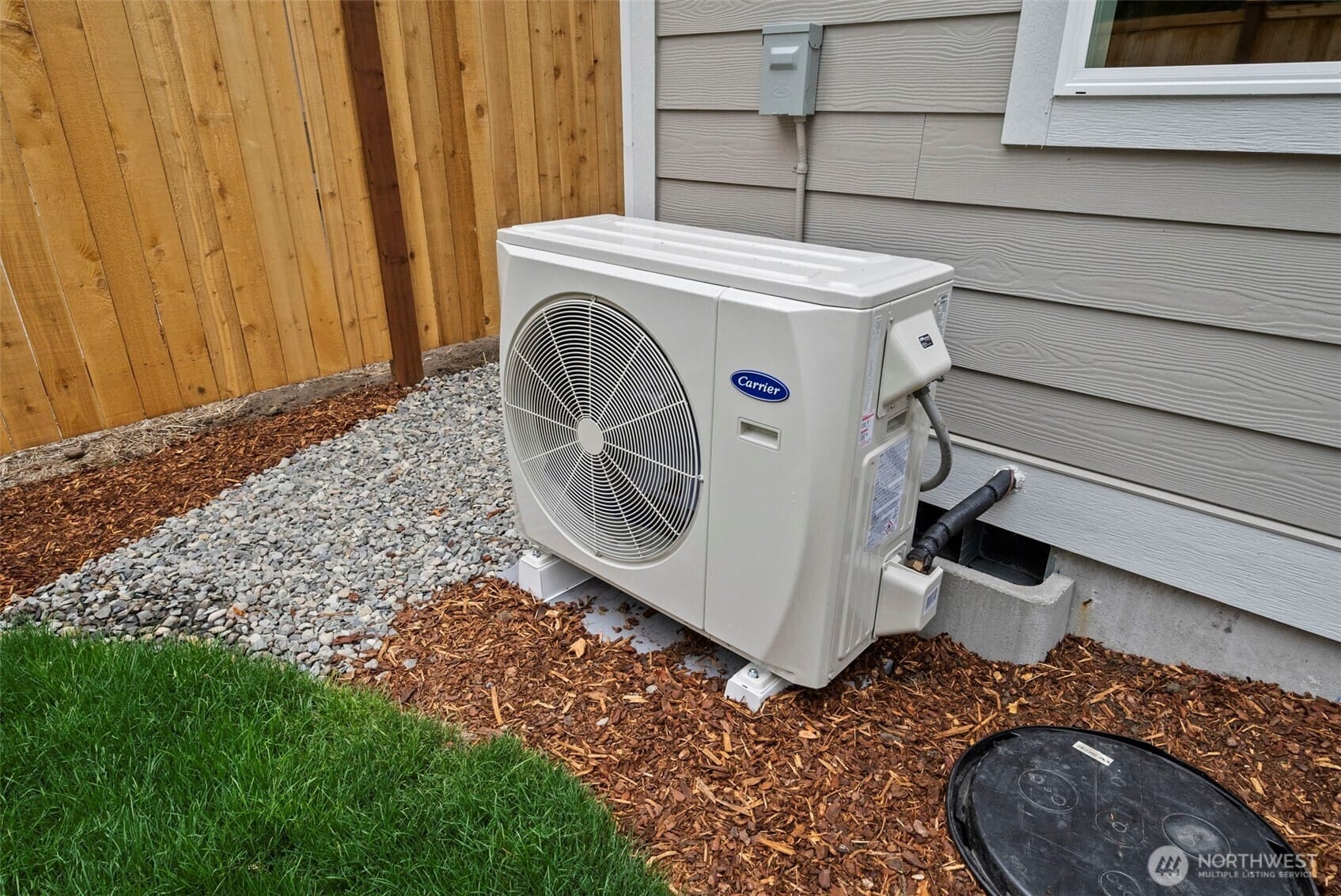 Tumwater, Washington, 98512, United States, 4 Bedrooms Bedrooms, ,3 BathroomsBathrooms,Residential,For Sale,1897301