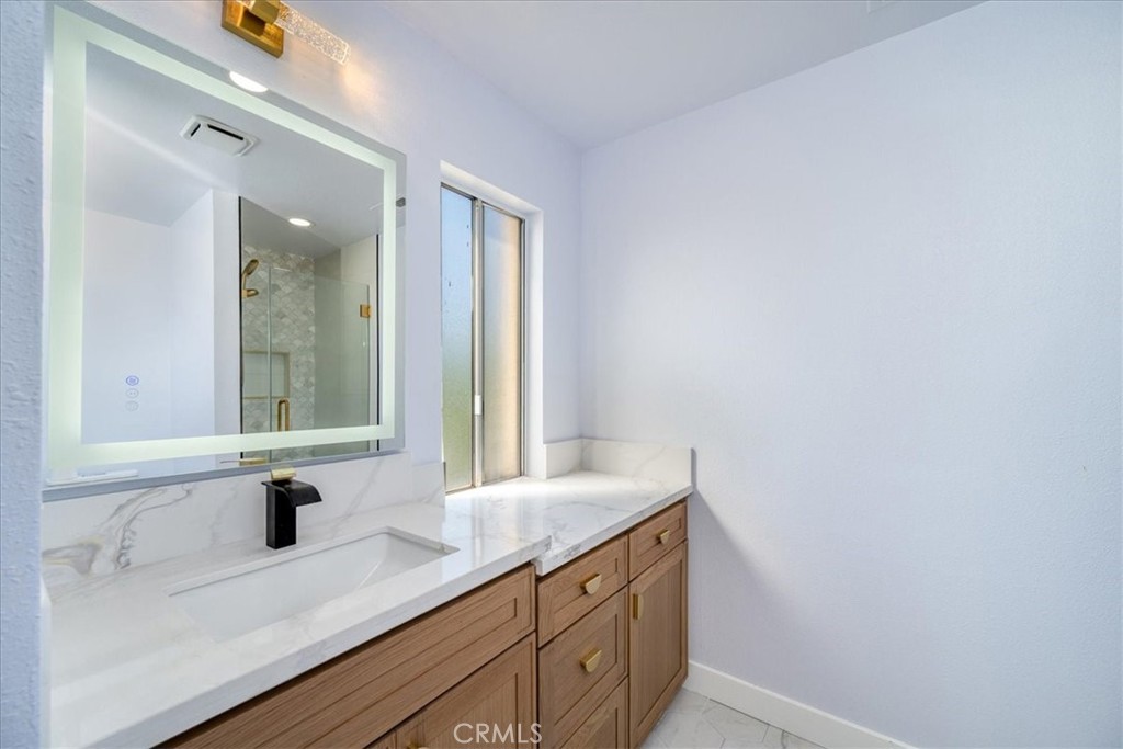 Gardena, California, 90247, United States, 2 Bedrooms Bedrooms, ,3 BathroomsBathrooms,Residential,For Sale,1927851