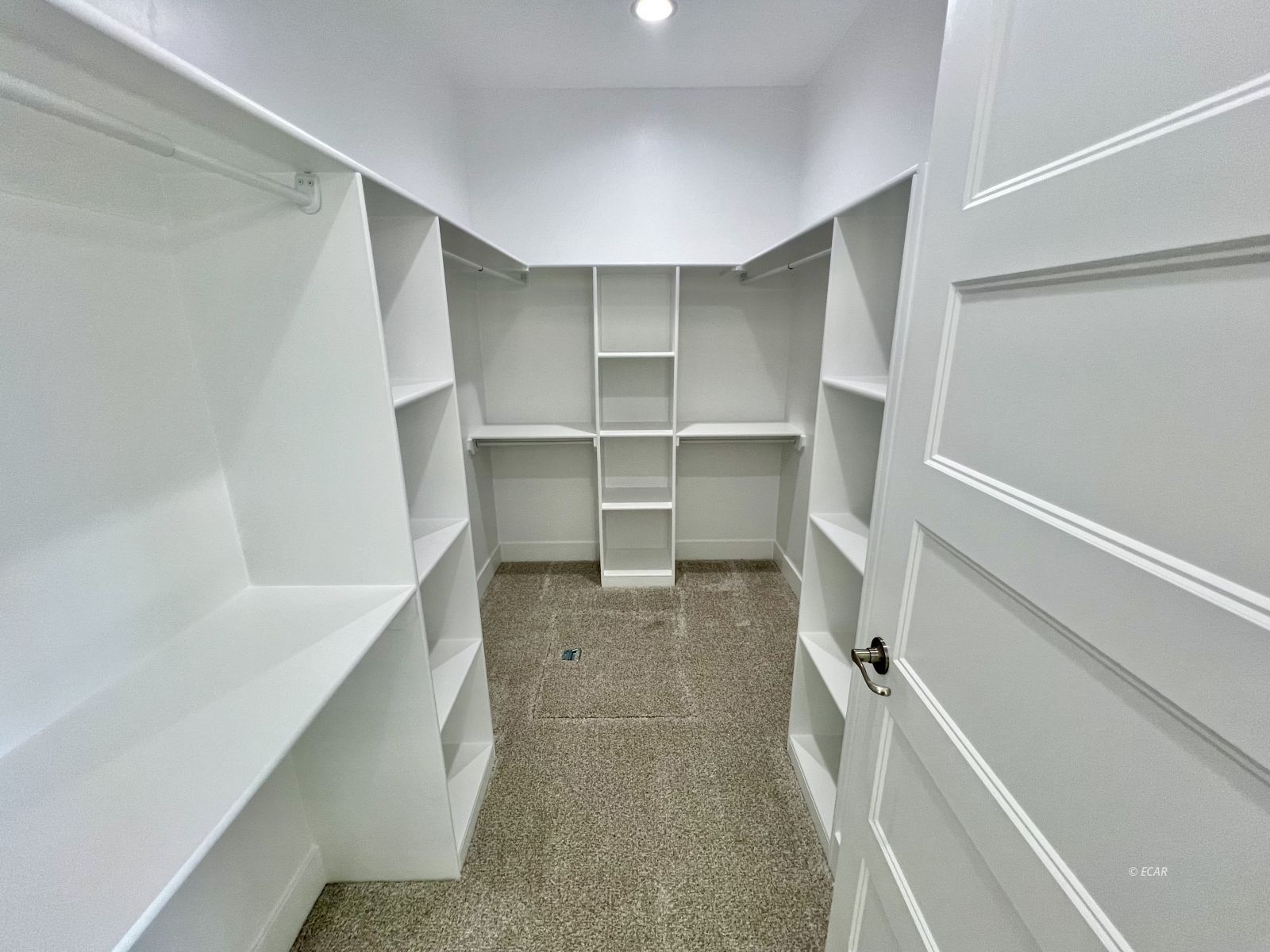 Elko, Nevada, 89801, United States, 4 Bedrooms Bedrooms, ,3 BathroomsBathrooms,Residential,For Sale,1699971