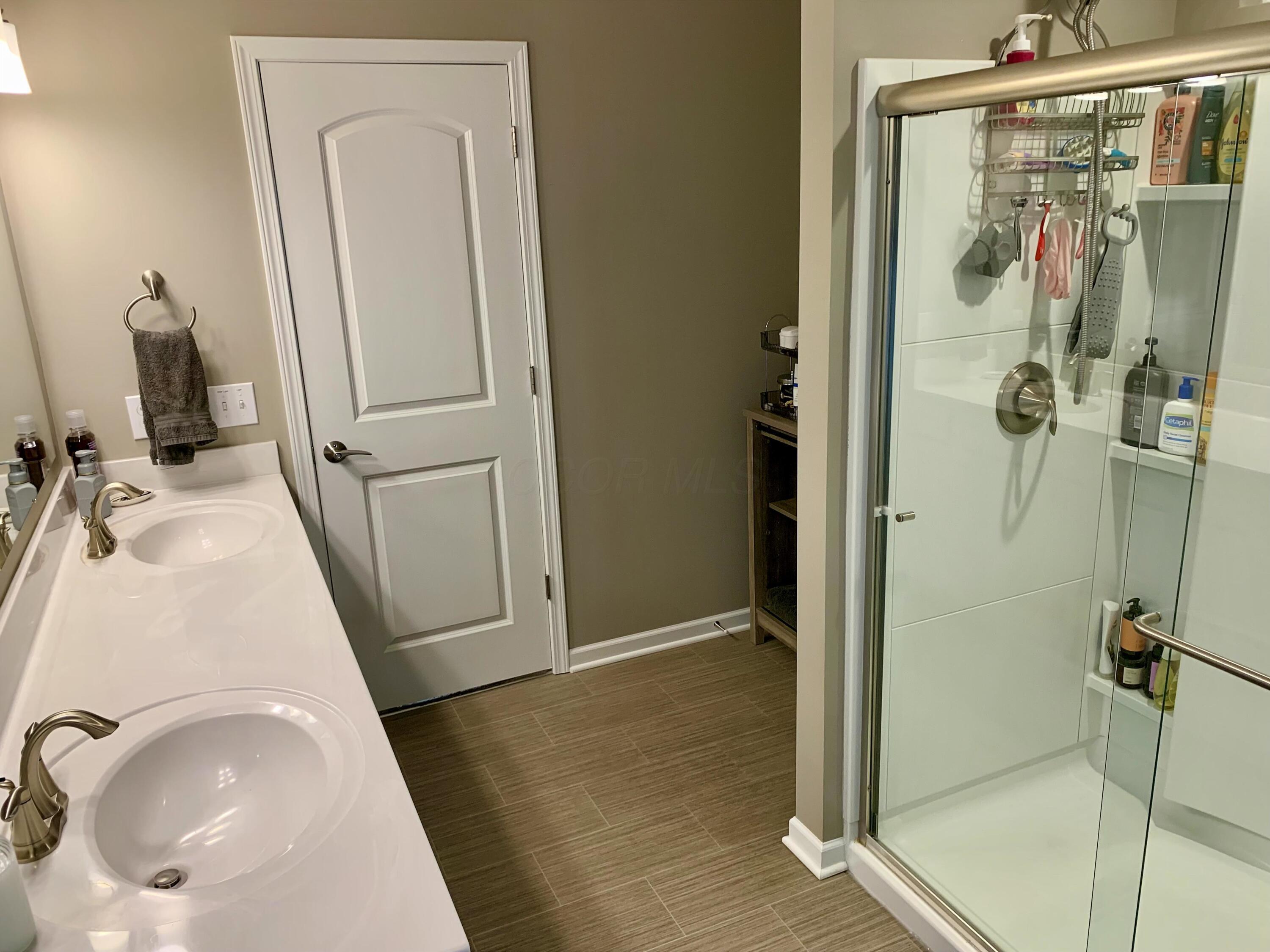 Pickerington, Ohio, 43147, United States, 4 Bedrooms Bedrooms, ,3 BathroomsBathrooms,Residential,For Sale,1958196