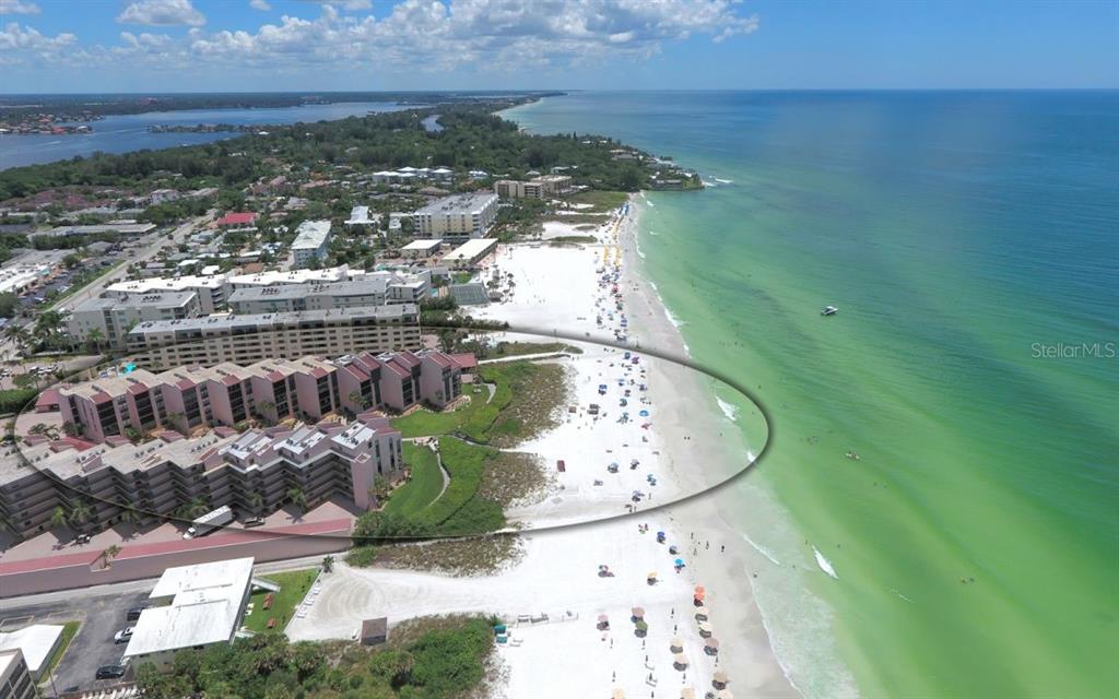 Sarasota, Florida, 34242, United States, 2 Bedrooms Bedrooms, ,2 BathroomsBathrooms,Residential,For Sale,1895415