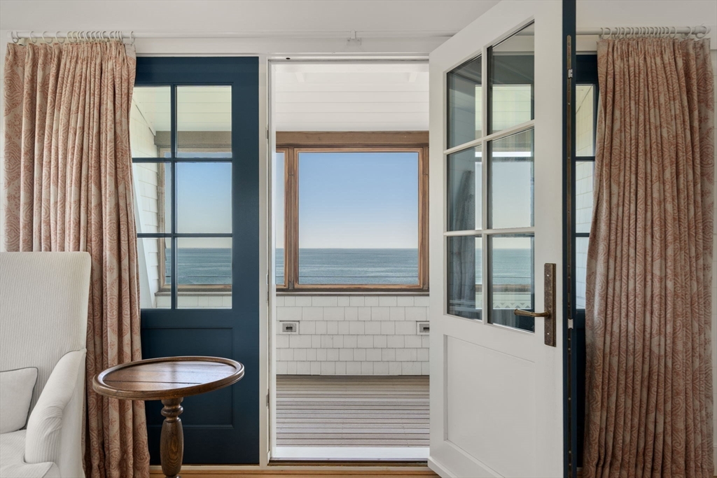 Oak Bluffs, Massachusetts, 02557, United States, 8 Bedrooms Bedrooms, ,9 BathroomsBathrooms,Residential,For Sale,1848541