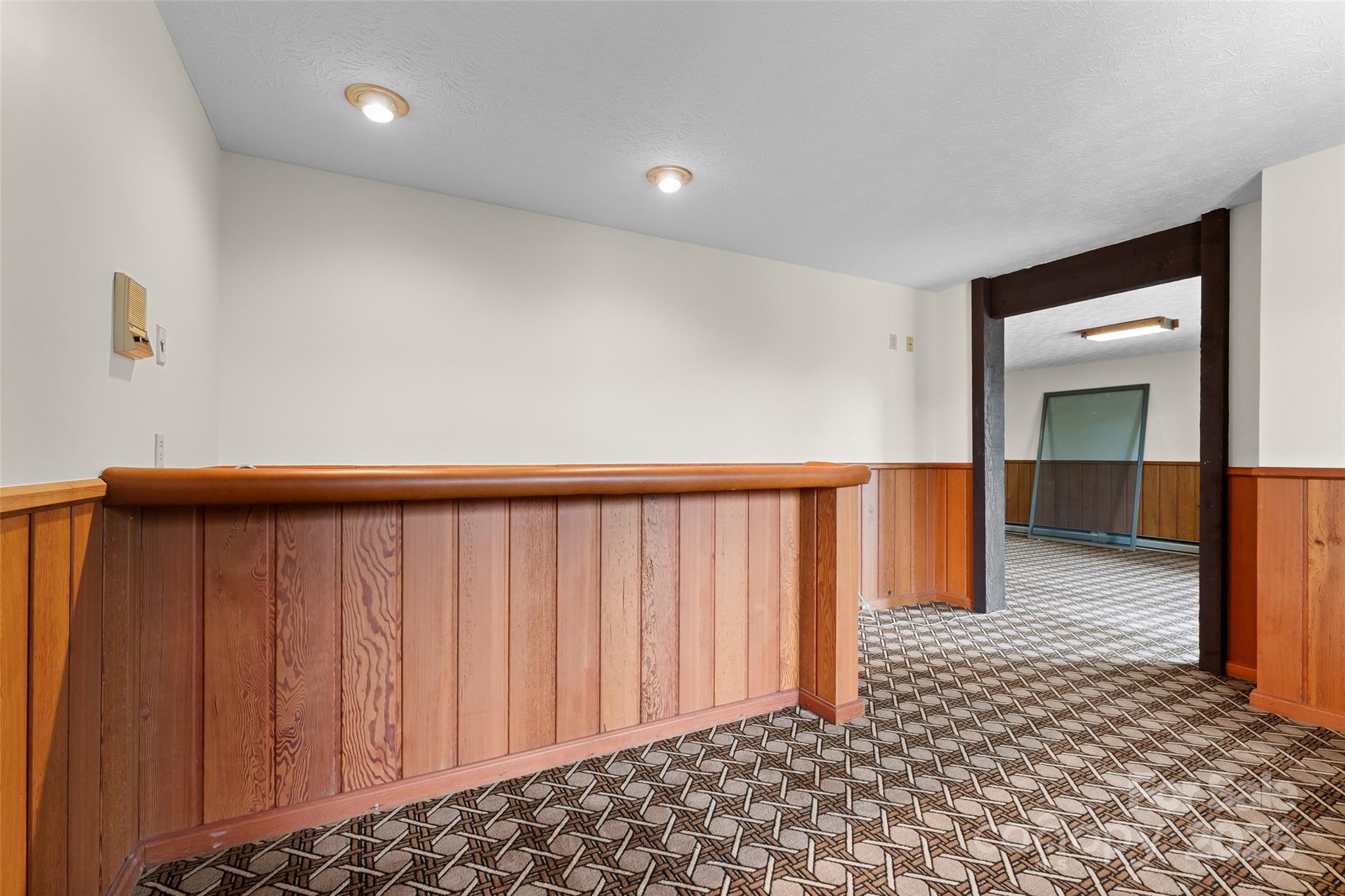 Asheville, North Carolina, 28806, United States, 4 Bedrooms Bedrooms, ,7 BathroomsBathrooms,Residential,For Sale,2001190