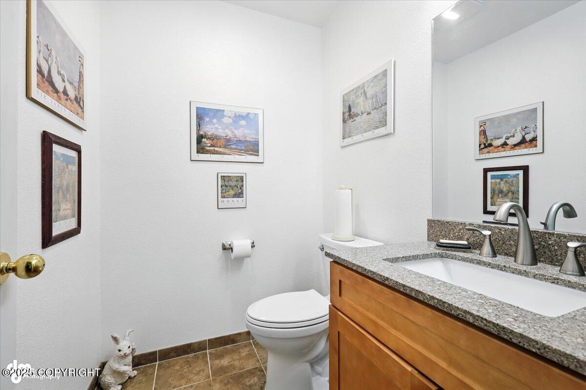 Wasilla, Alaska, 99654, United States, 5 Bedrooms Bedrooms, ,4 BathroomsBathrooms,Residential,For Sale,1974531