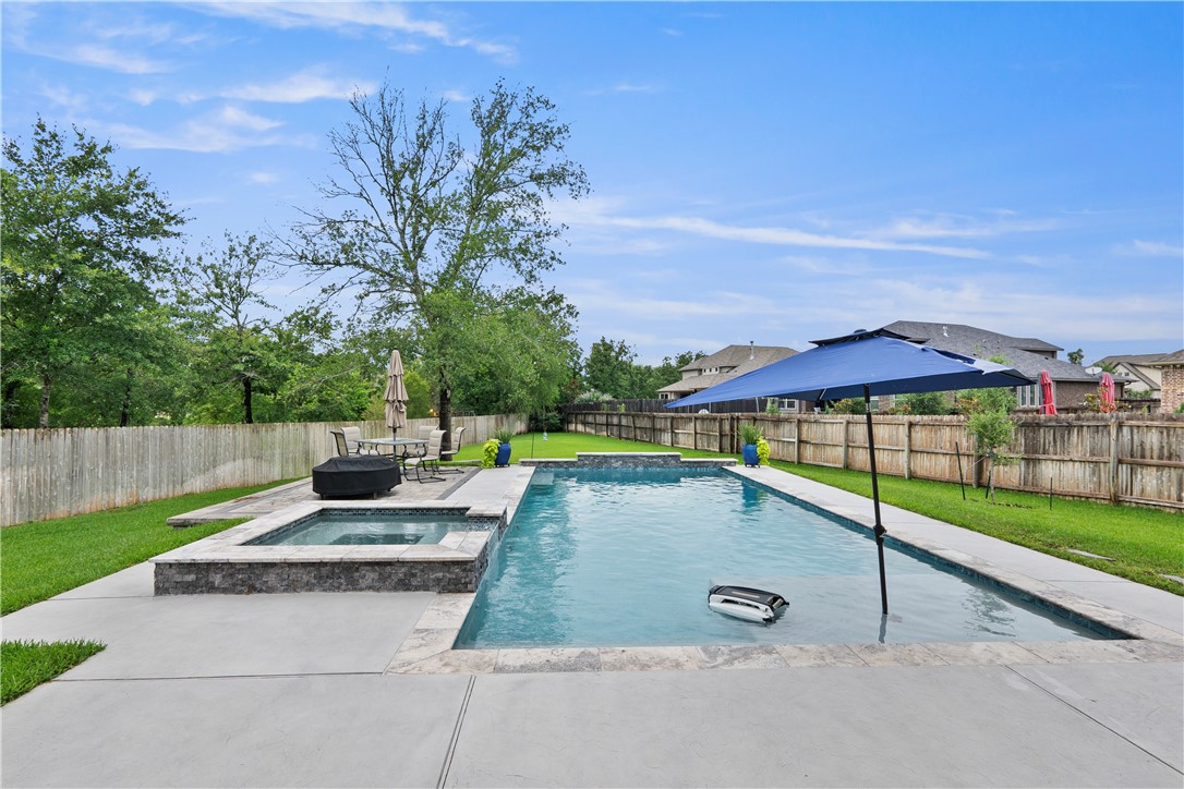 College Station, Texas, 77845, United States, 4 Bedrooms Bedrooms, ,4 BathroomsBathrooms,Residential,For Sale,1862401