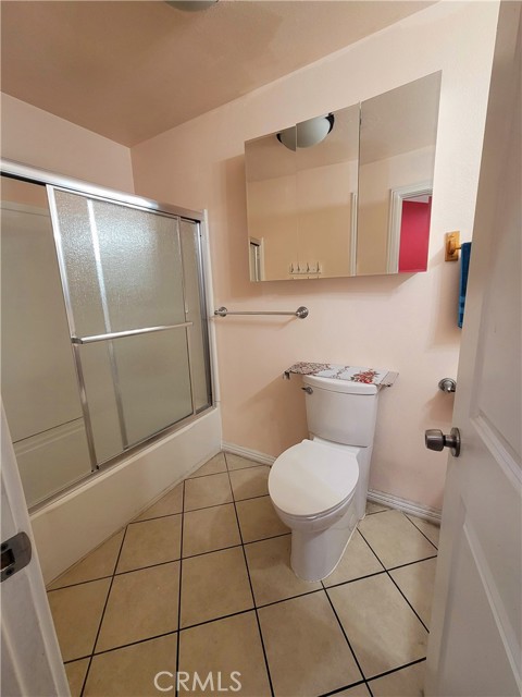 Downey, California, 90241, United States, 9 Bedrooms Bedrooms, ,Residential,For Sale,1763692