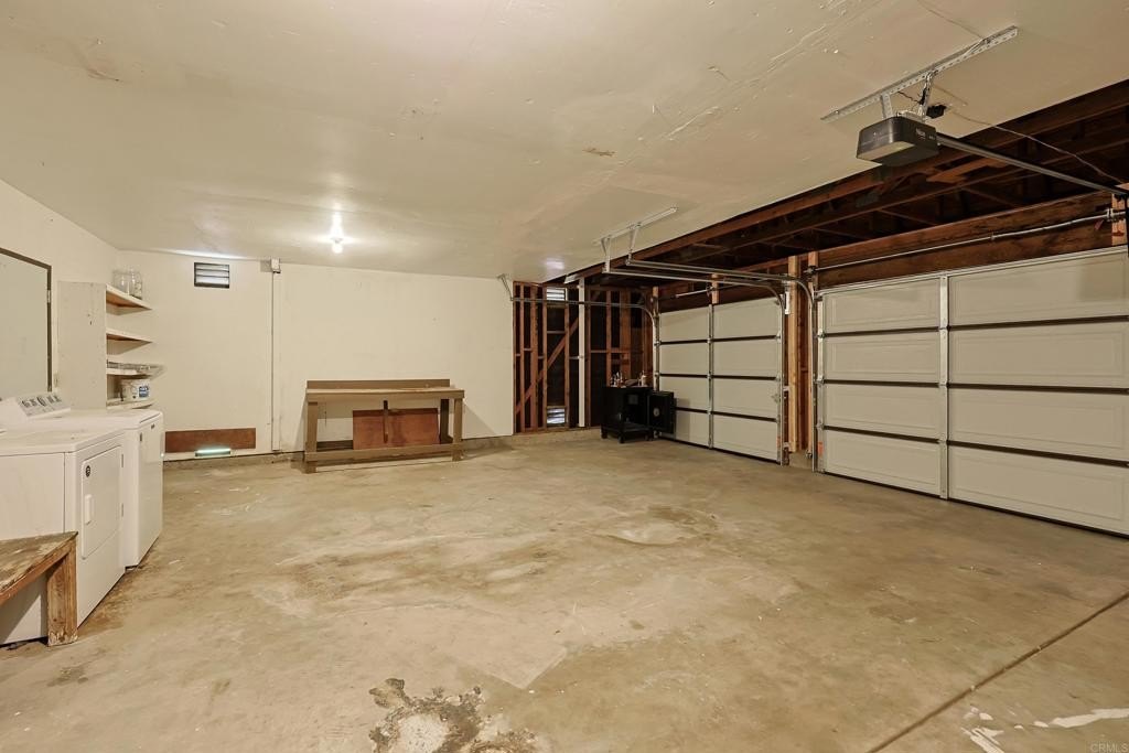 Lakeside, California, 92040, United States, 3 Bedrooms Bedrooms, ,2 BathroomsBathrooms,Residential,For Sale,1907762