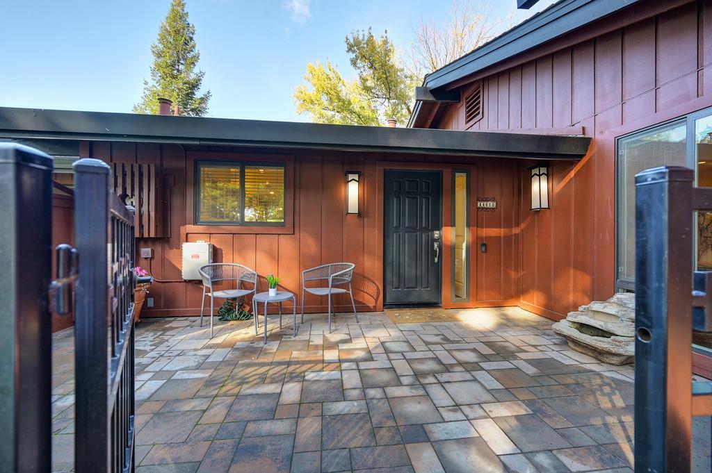 El Macero, California, 95618, United States, 2 Bedrooms Bedrooms, ,2 BathroomsBathrooms,Residential,For Sale,1989301