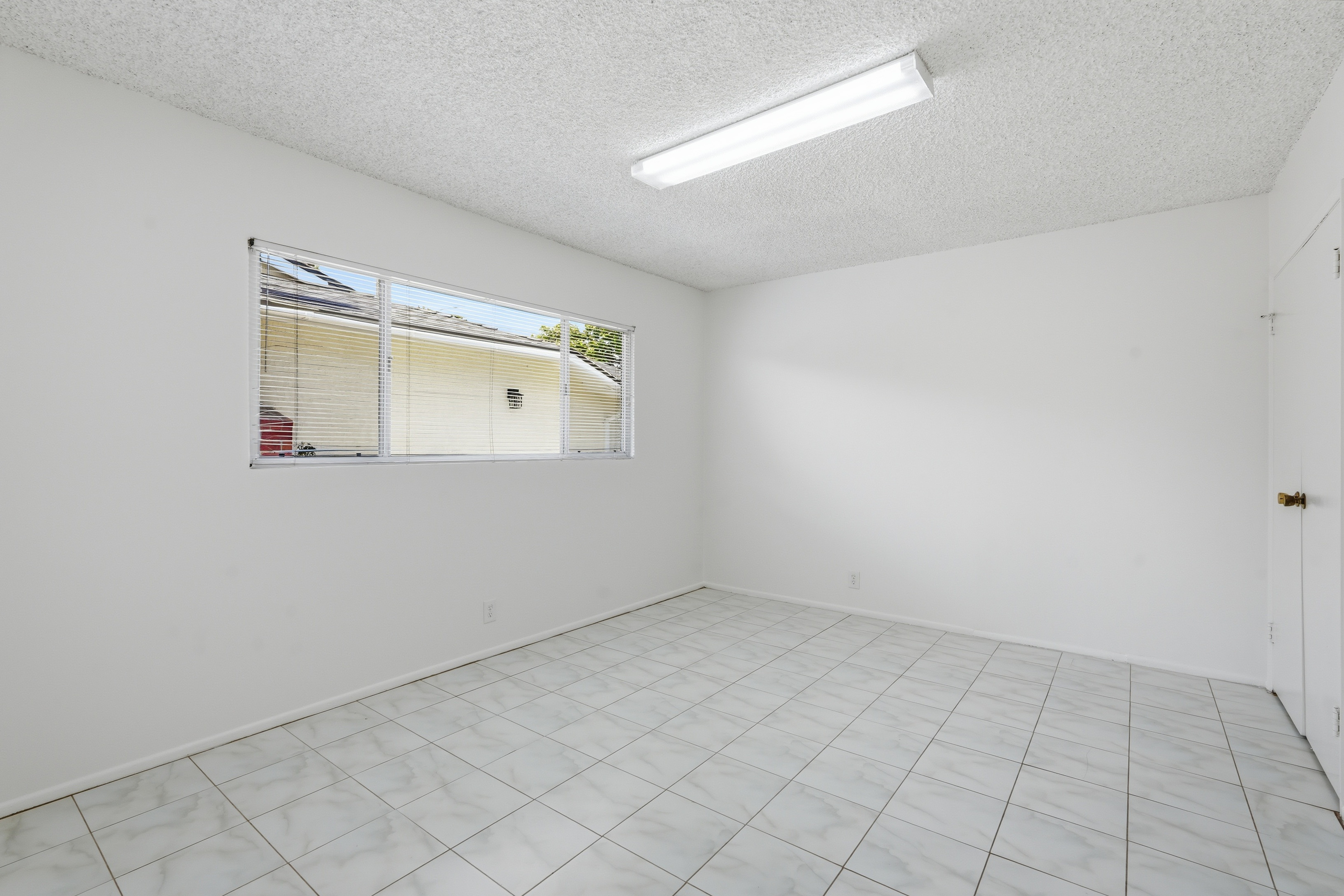  15627 Prairie Avenue, Lawndale, CA 90260 - 物件實景