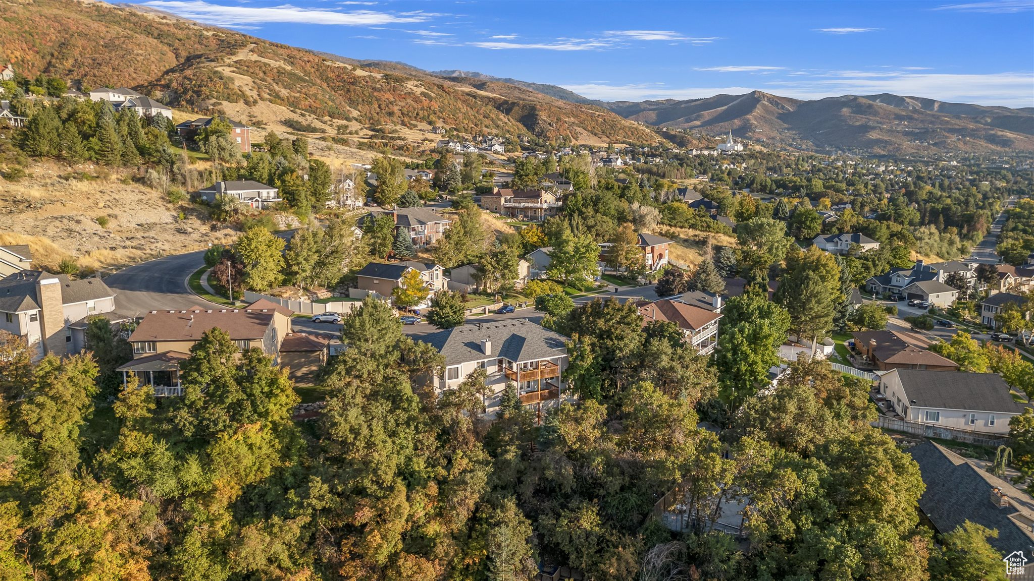 Bountiful, Utah, 84010, United States, 5 Bedrooms Bedrooms, ,4 BathroomsBathrooms,Residential,For Sale,1926219