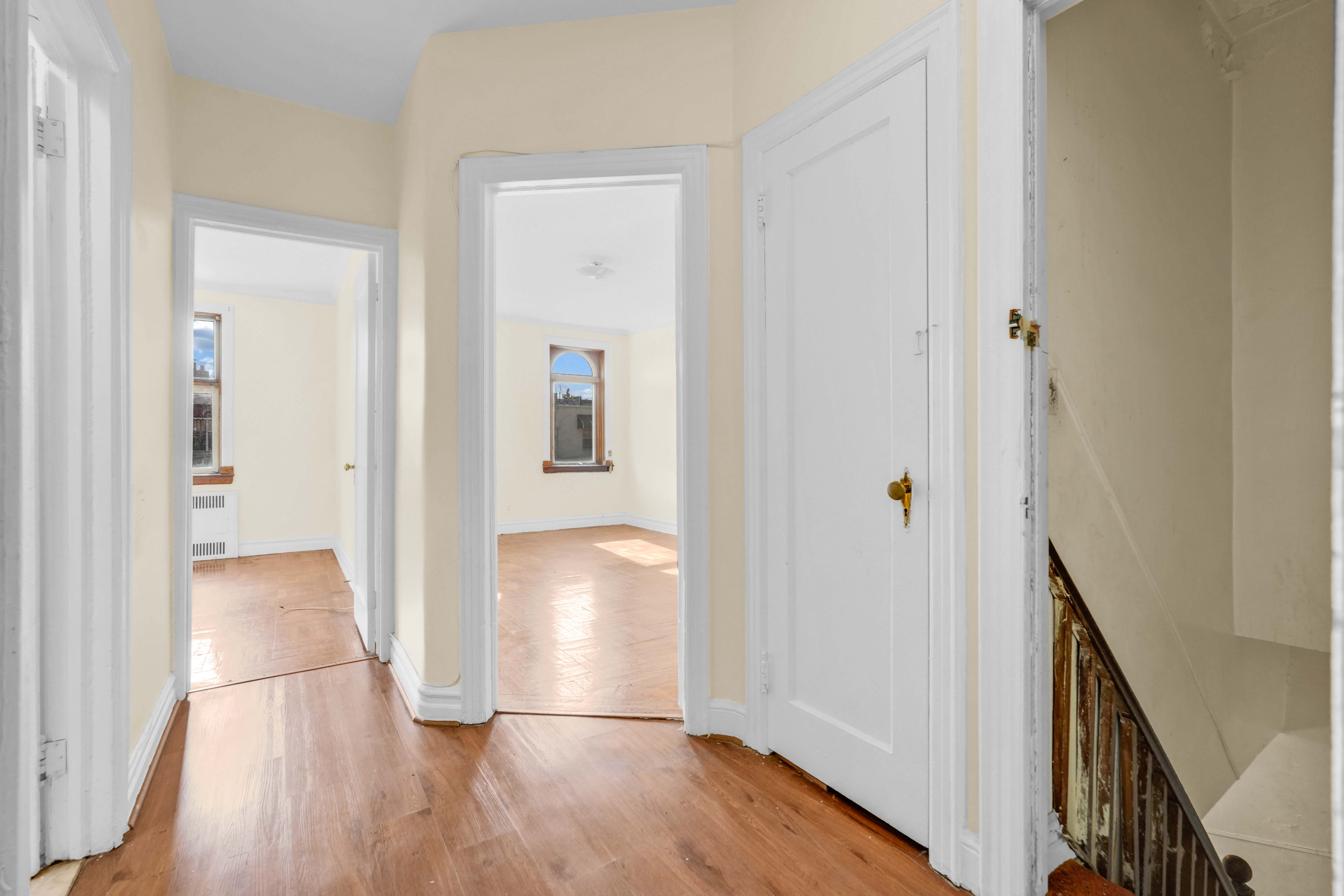  252 E 45th Street, Brooklyn, NY, 11203 - 物件實景