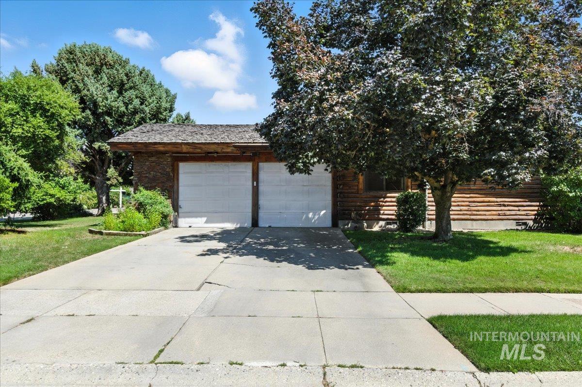 Boise, Idaho, 83706, United States, 3 Bedrooms Bedrooms, ,Residential,For Sale,2002231