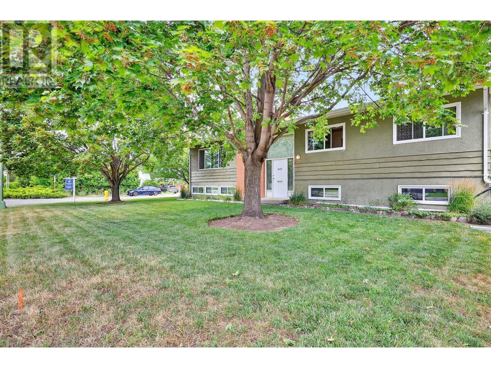 KELOWNA, British Columbia, V1Y 3S7, CA, 5 Bedrooms Bedrooms, ,2 BathroomsBathrooms,Residential,For Sale,1902795