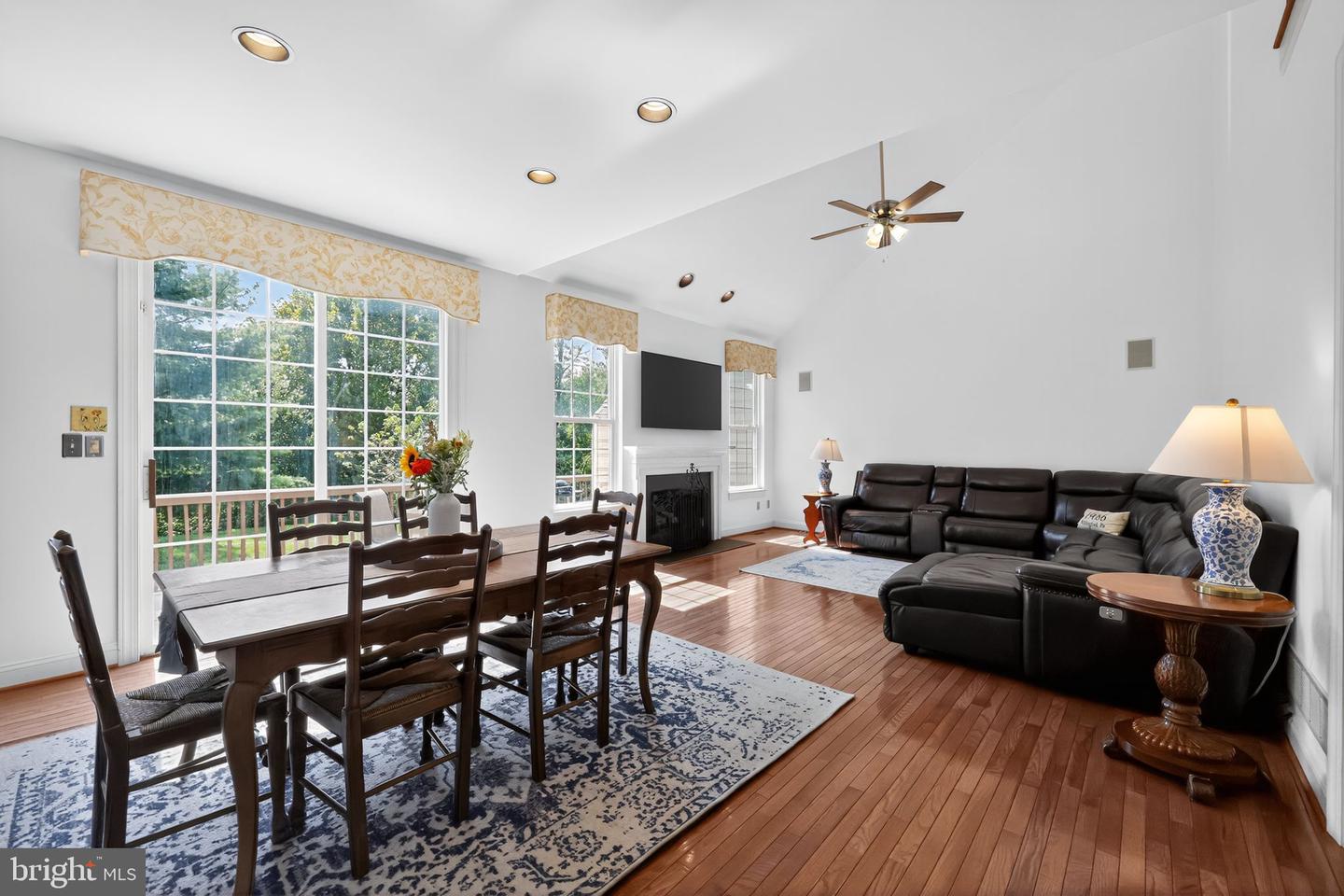 Wallingford, Pennsylvania, 19086, United States, 3 Bedrooms Bedrooms, ,4 BathroomsBathrooms,Residential,For Sale,2000507