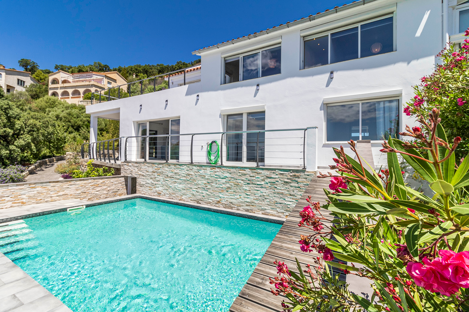  Modern Style House in Residential Area in Costa Brava - 物件實景