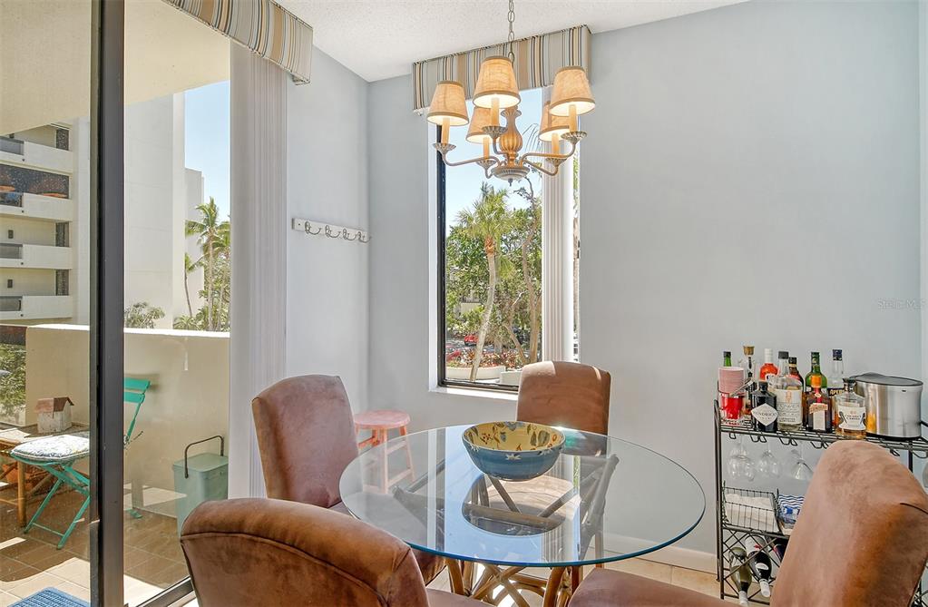 Longboat Key, Florida, 34228, United States, 2 Bedrooms Bedrooms, ,2 BathroomsBathrooms,Residential,For Sale,1989430