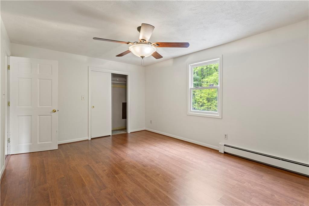North Smithfield, Rhode Island, 02896, United States, 3 Bedrooms Bedrooms, ,3 BathroomsBathrooms,Residential,For Sale,1870589