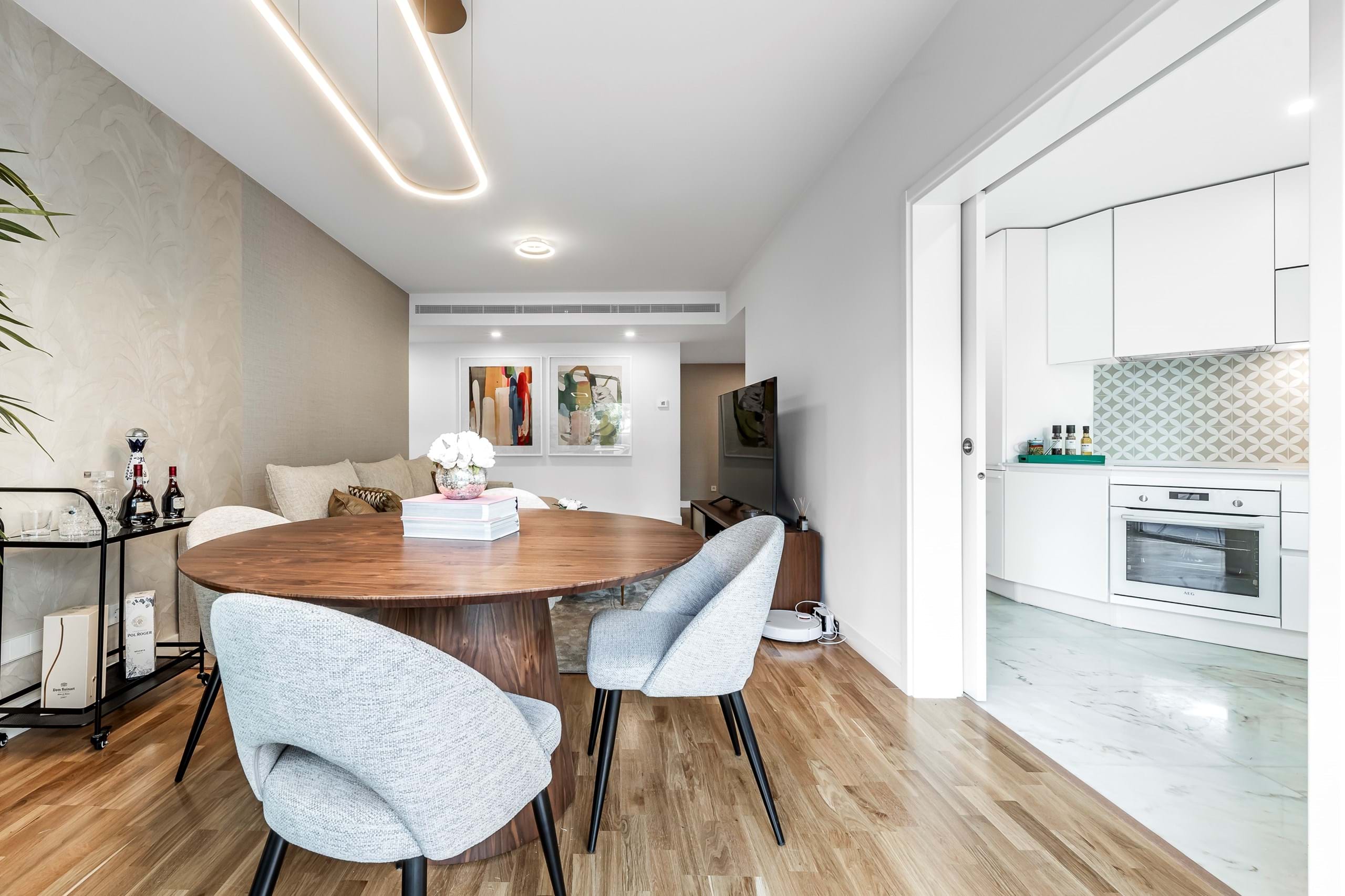 Lisboa, Lisbon, 1200-109, PT, 2 Bedrooms Bedrooms, ,3 BathroomsBathrooms,Residential,For Sale,1838032