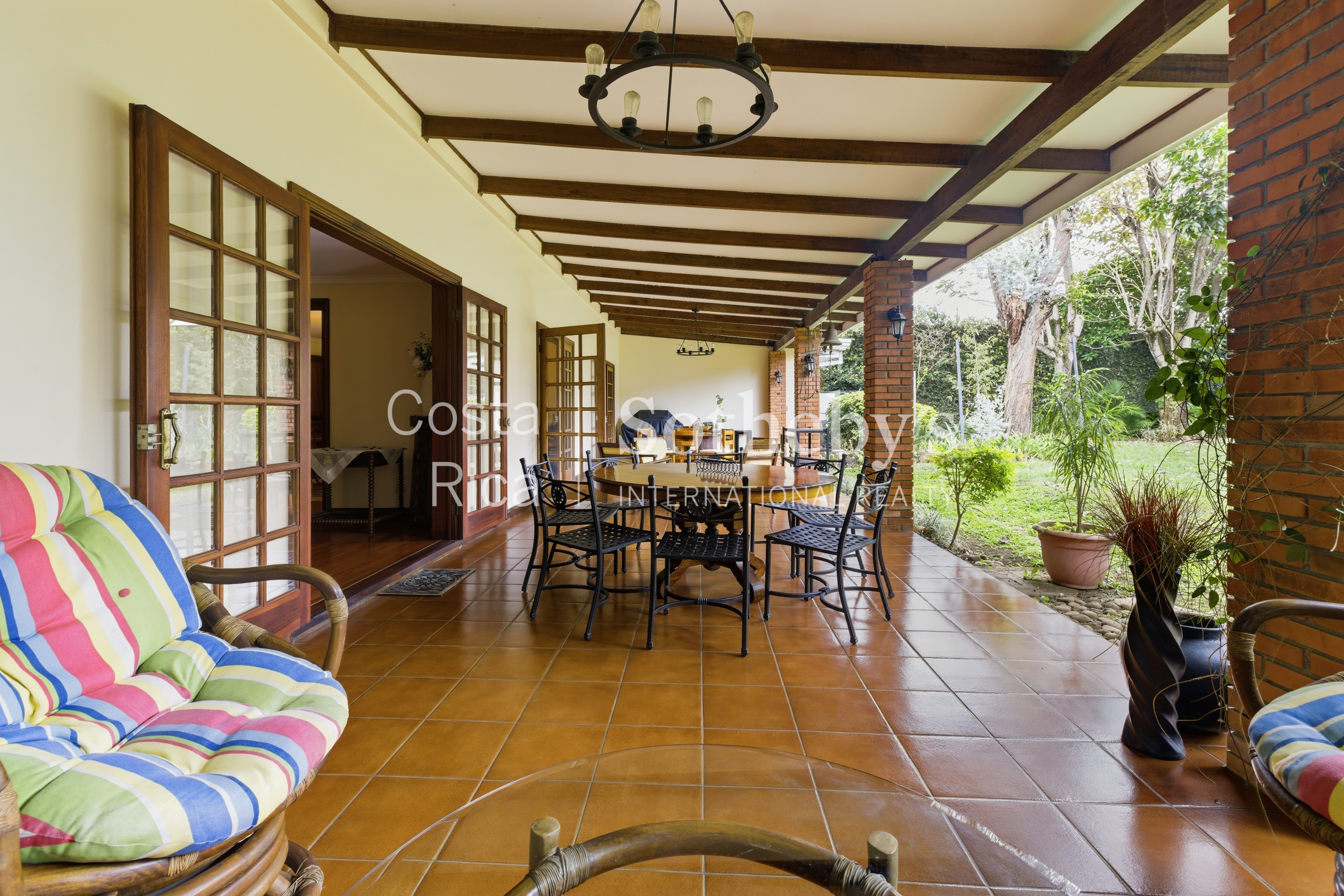  Lomas de Ayarco Garden Home - 物件實景