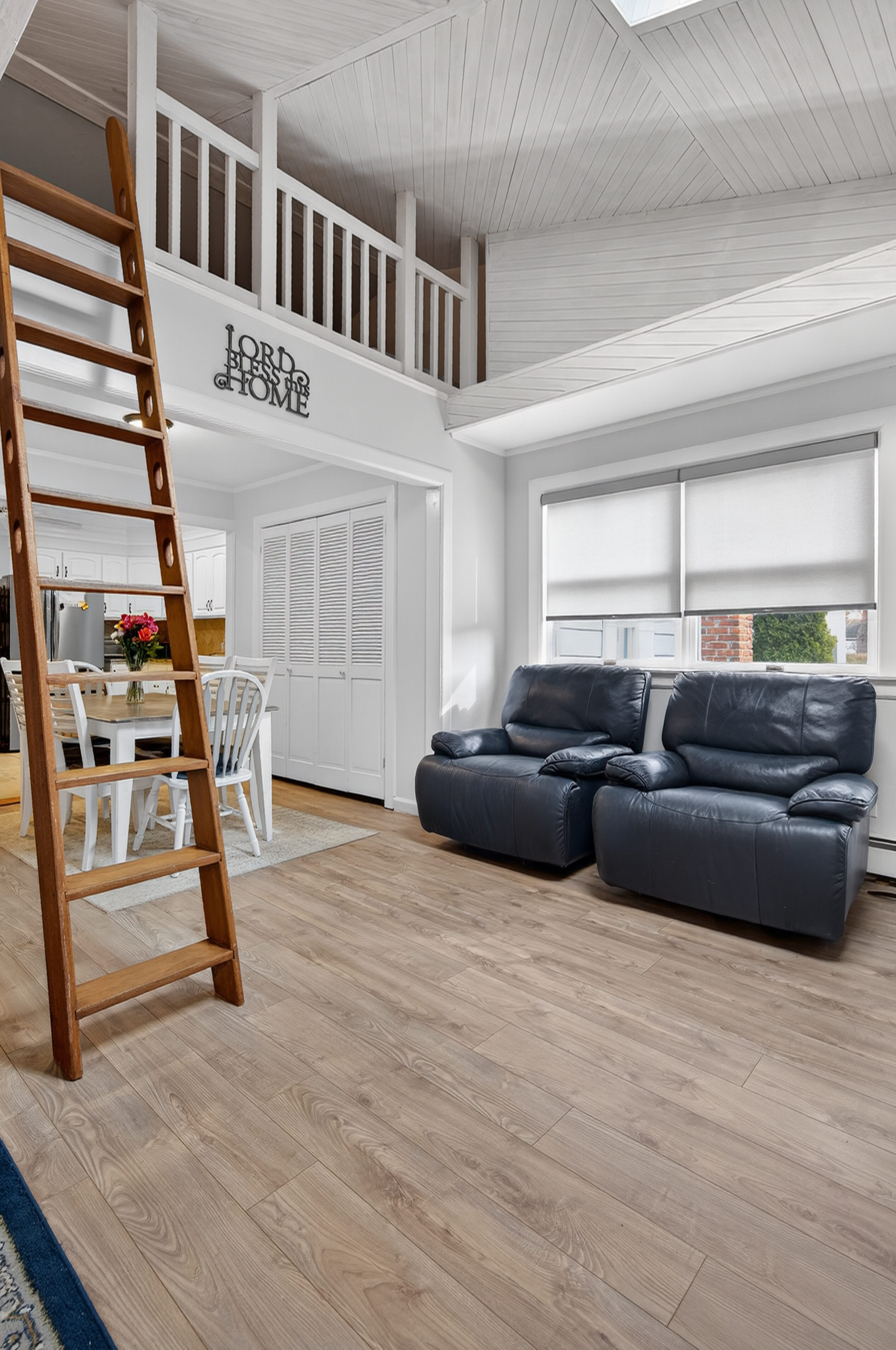  46 Monell Avenue, Islip, NY, 11751 - 物件實景