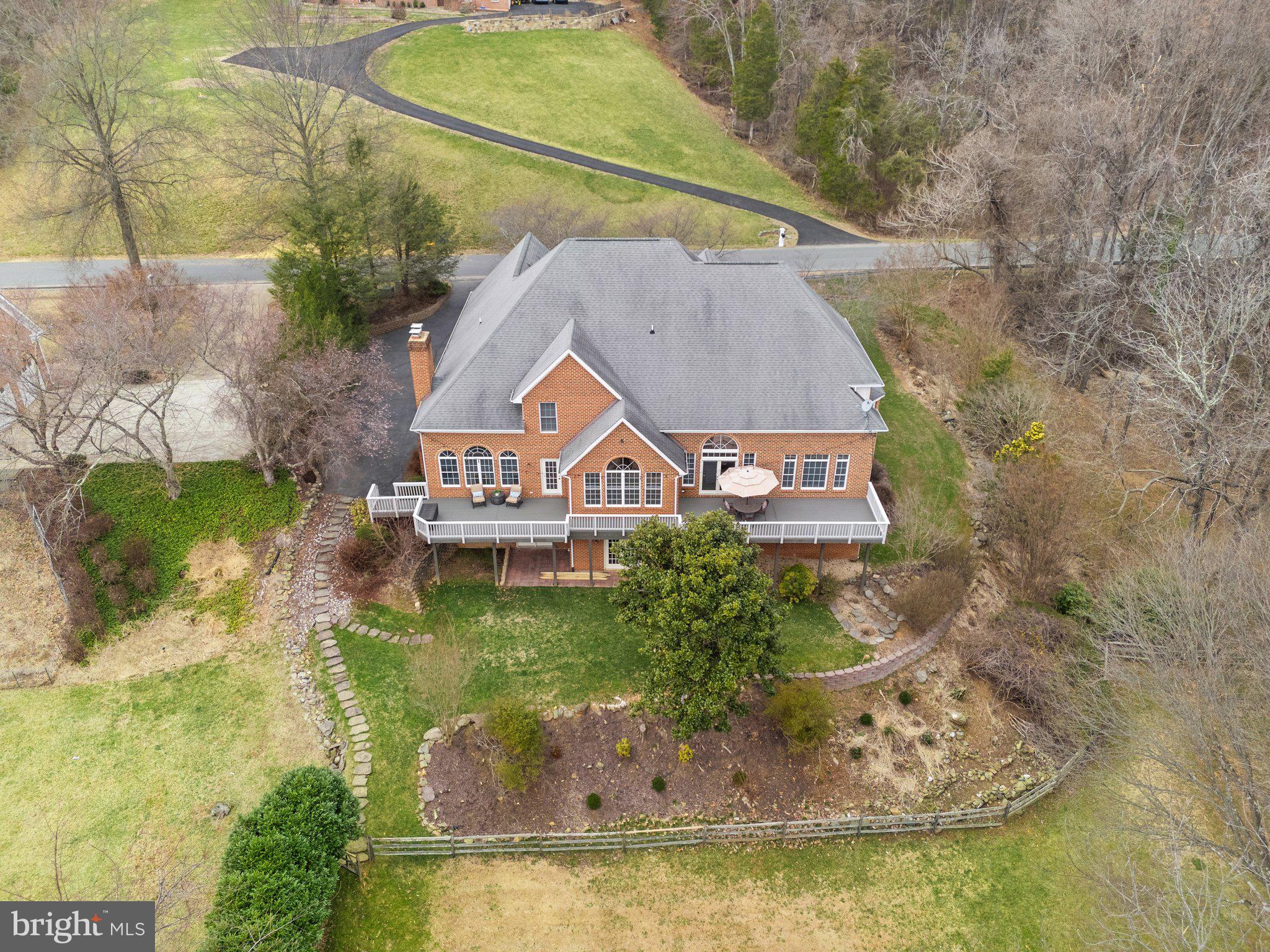 Warrenton, Virginia, 20186, United States, 6 Bedrooms Bedrooms, ,6 BathroomsBathrooms,Residential,For Sale,1914249