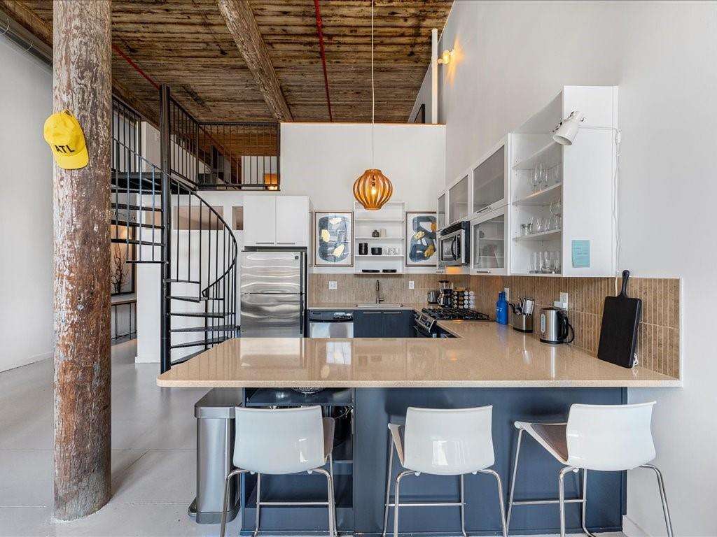 Atlanta, Georgia, 30312, United States, 2 Bedrooms Bedrooms, ,2 BathroomsBathrooms,Residential,For Sale,1964070