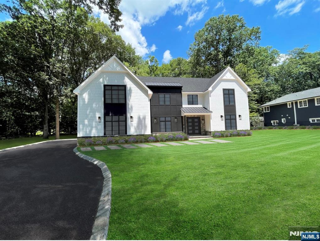 Haworth, New Jersey, 07641, United States, 6 Bedrooms Bedrooms, ,7 BathroomsBathrooms,Residential,For Sale,1903690