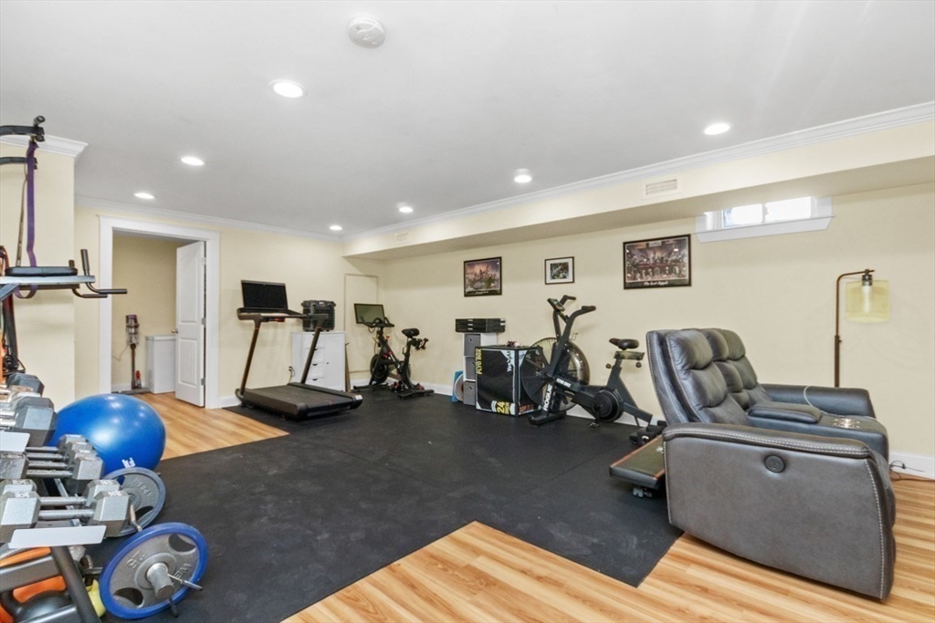 Boston, Massachusetts, 02136, United States, 3 Bedrooms Bedrooms, ,3 BathroomsBathrooms,Residential,For Sale,1947073